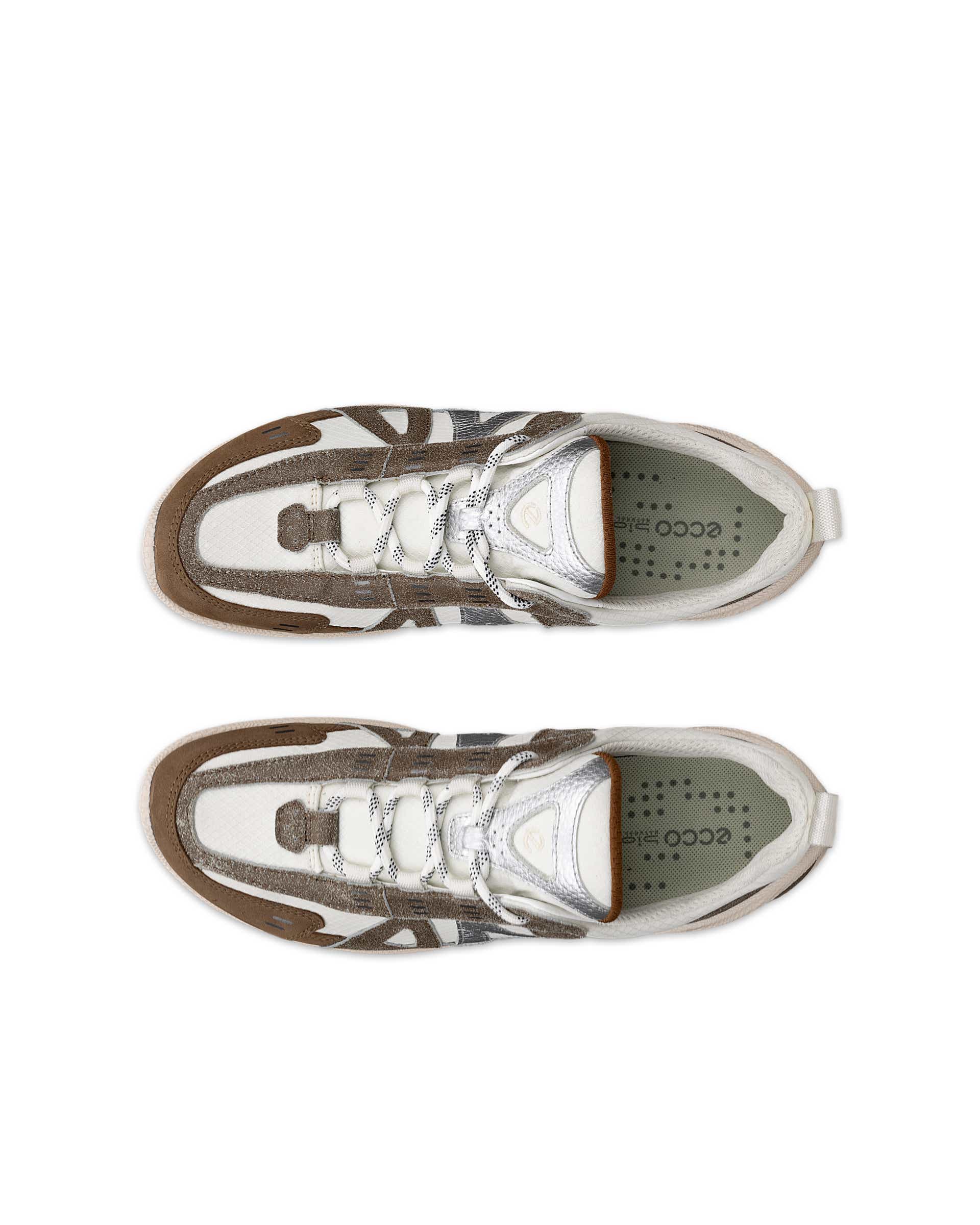 ECCO® BIOM Lite baskets de plein air en daim pour femme - Marron - Top left pair