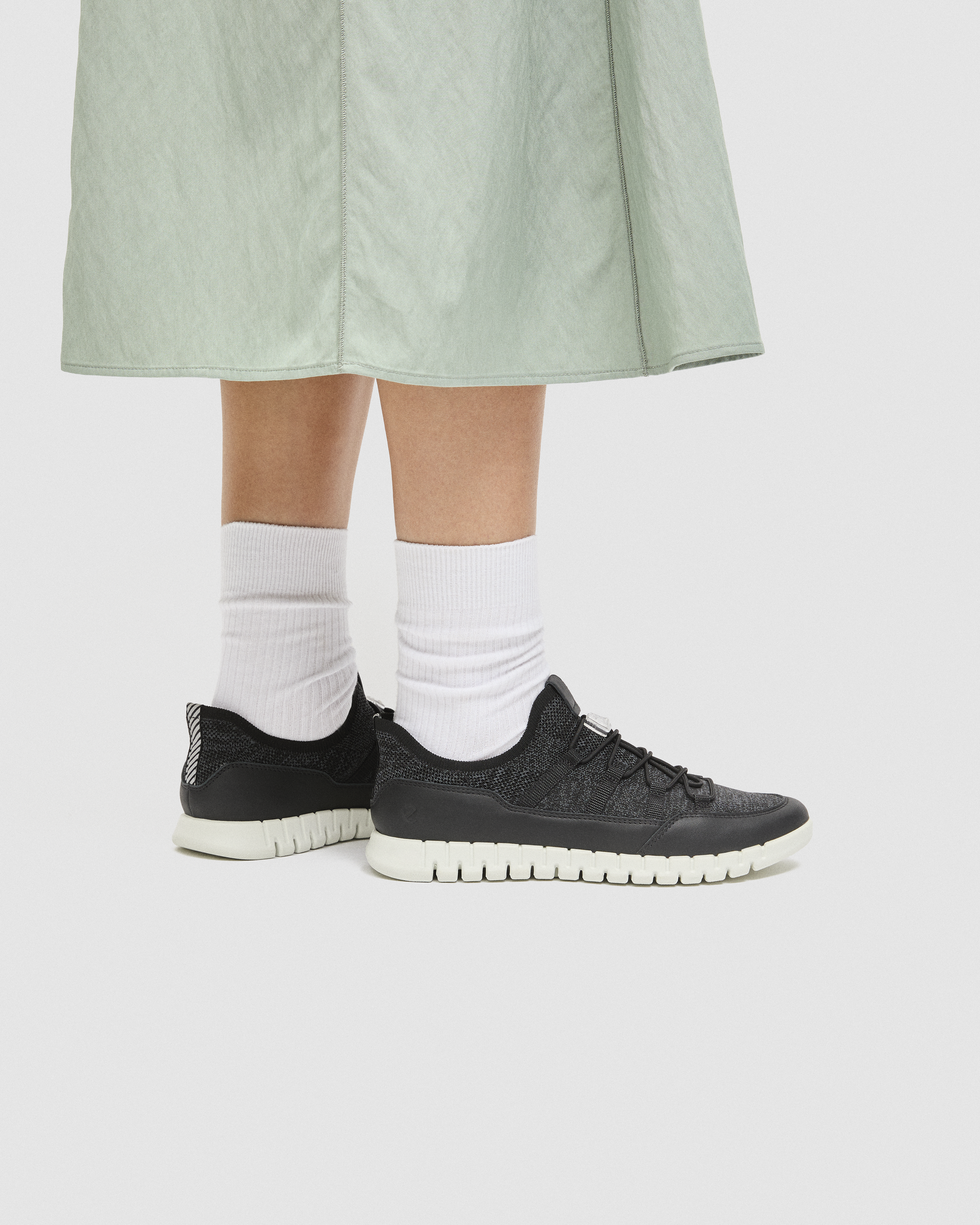 ECCO Gruuv Lite — Black