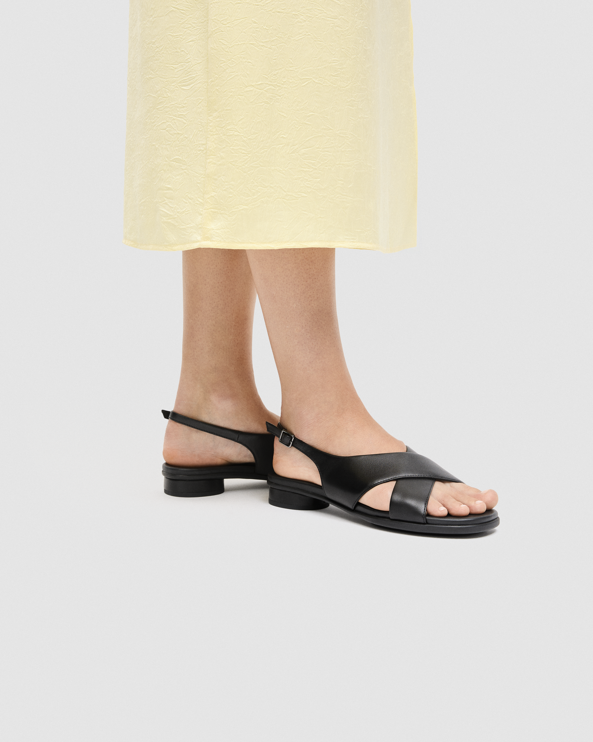 ECCO Sculpted Alba 25 — Black