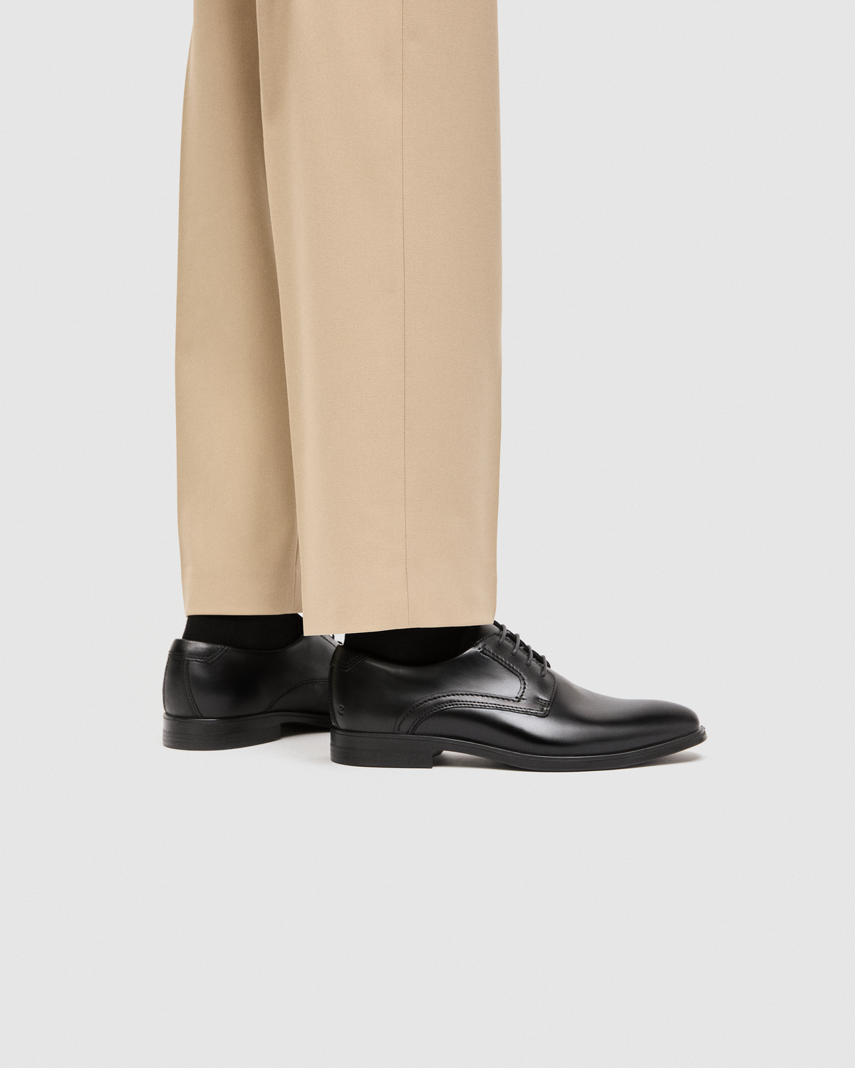 ECCO Melbourne — Black