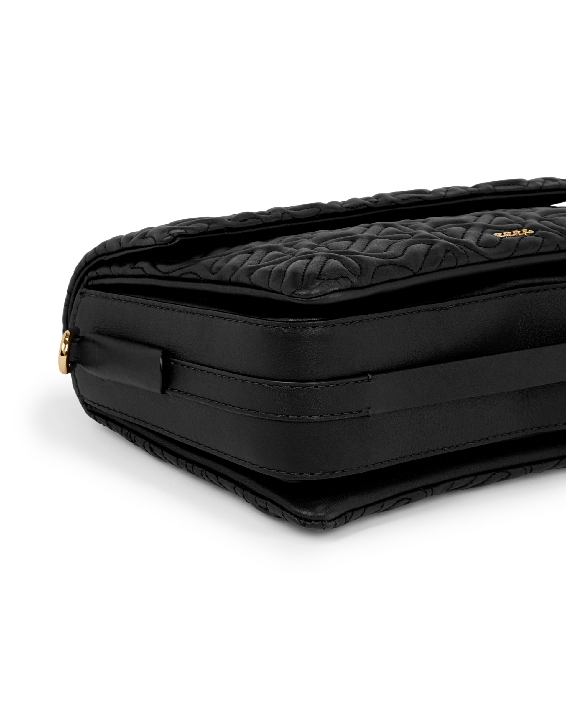 ecco 黒 本革　ビジネスバッグ ECCO Pinch Large Quilted Wave レザークロスボディバッグ | ブラック