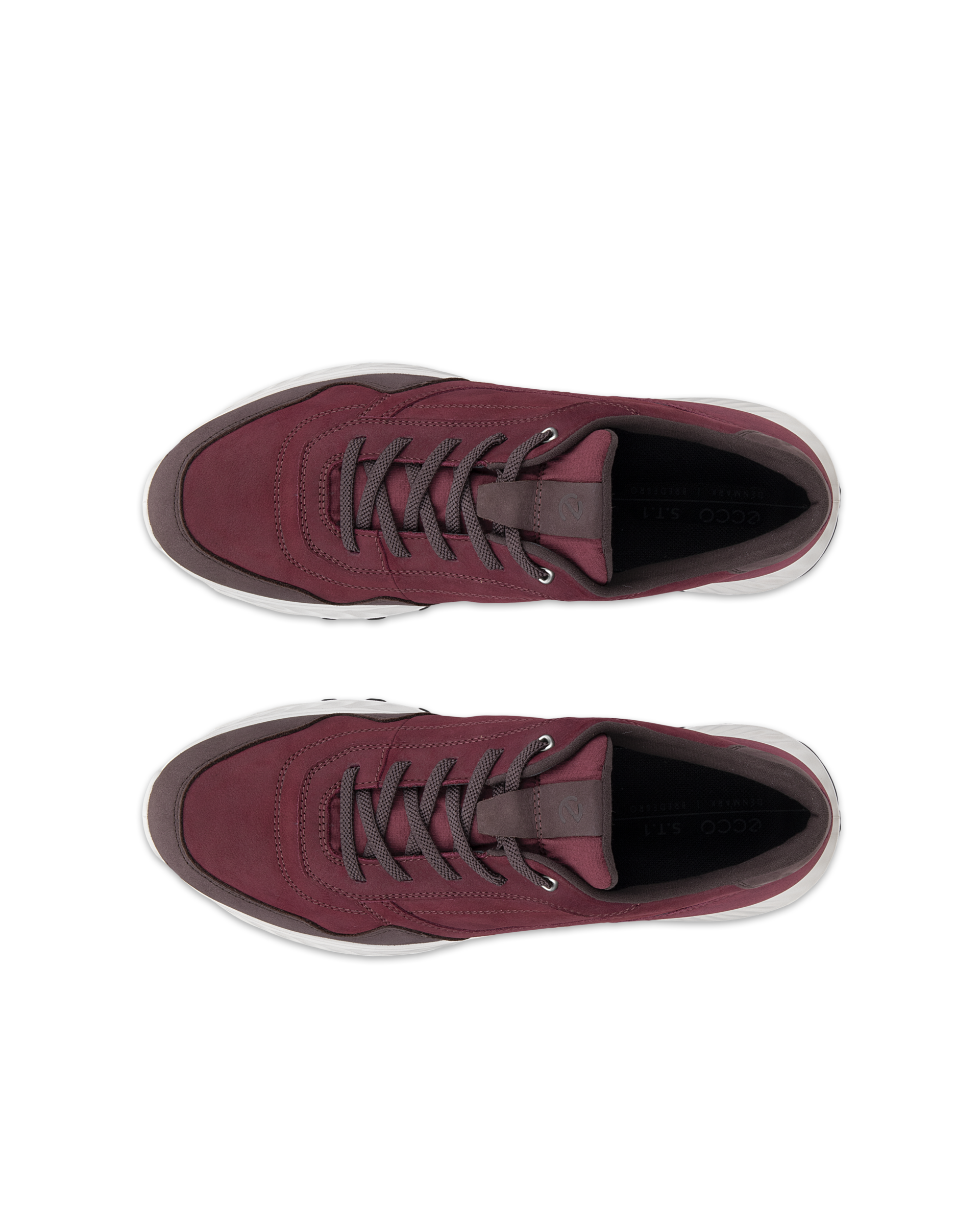 ECCO EXOSTRIDE — Red