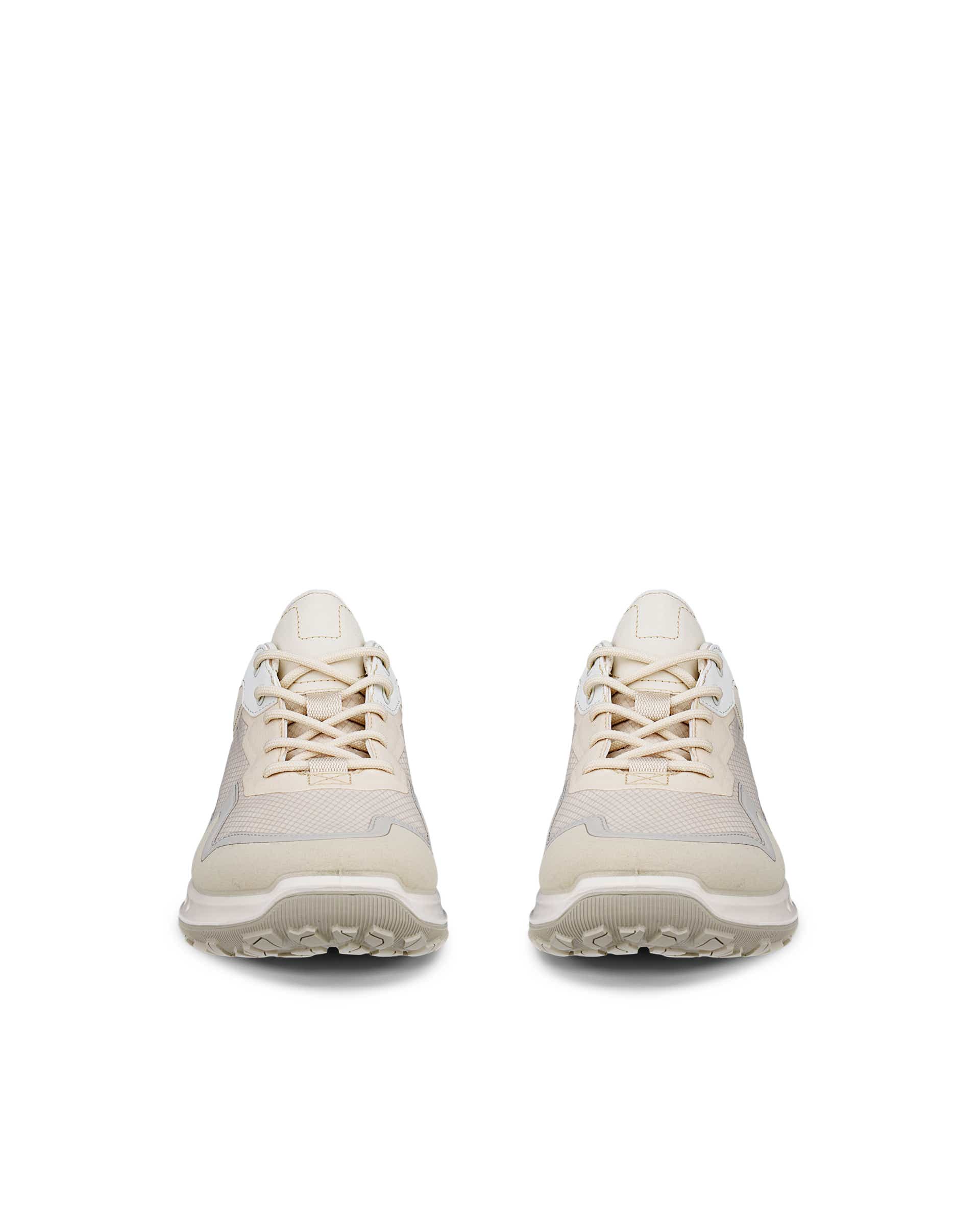 ECCO® ULT-TRN Dames outdoorschoen - Beige - Front pair