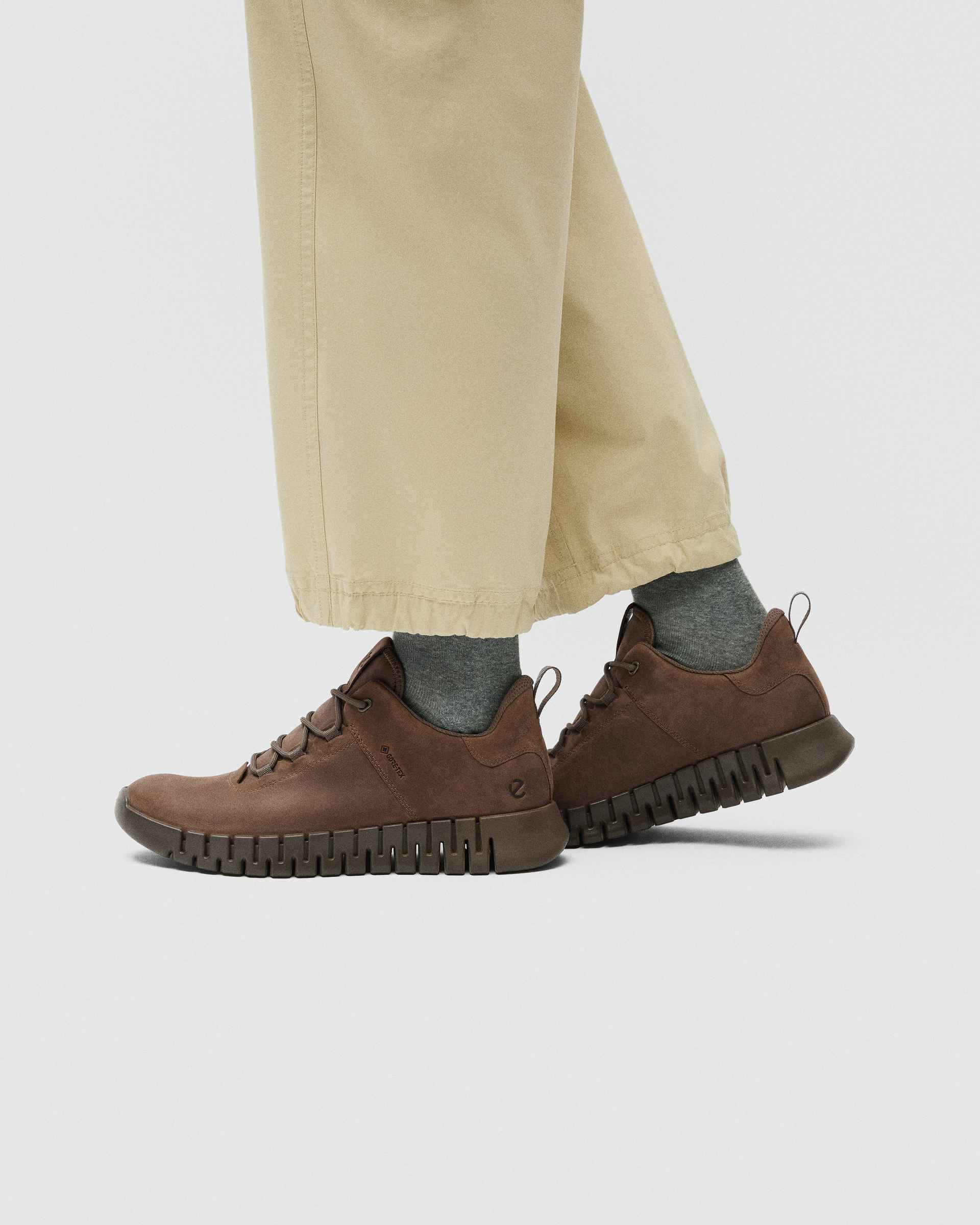 ECCO GRUUV — Brown