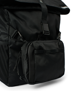 ECCO City Trek Backpack M — Black 2