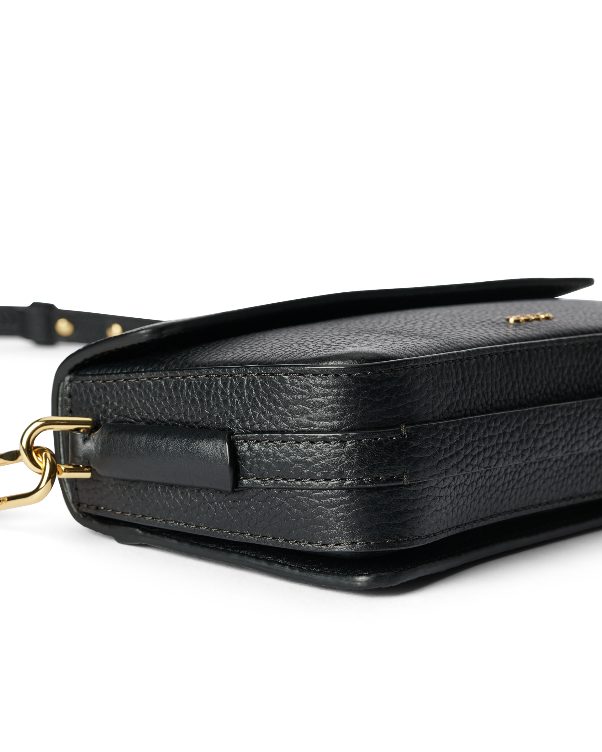 ECCO Pinch Bag M — Black