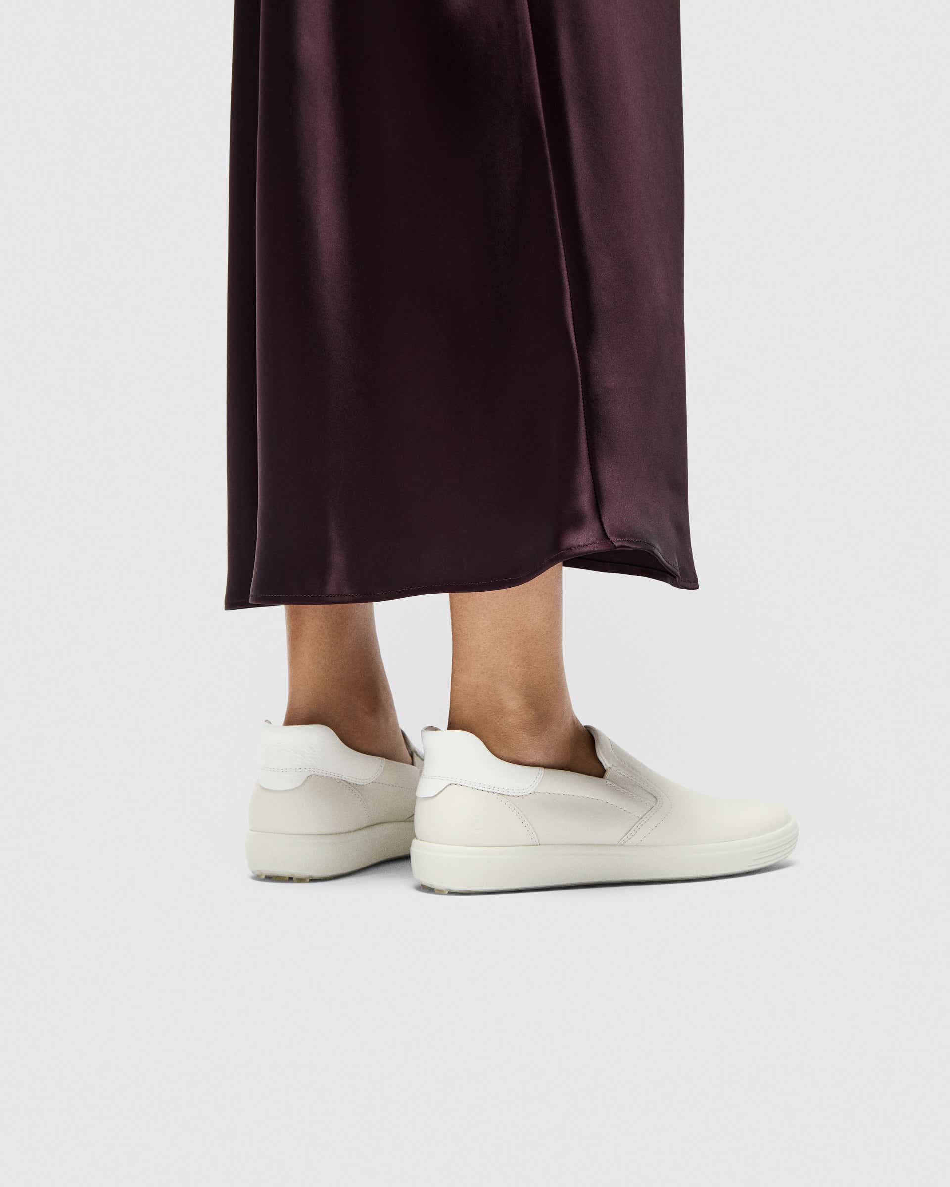 Ténis couro mulher ECCO® Soft 7 - Branco - Lifestyle image-1