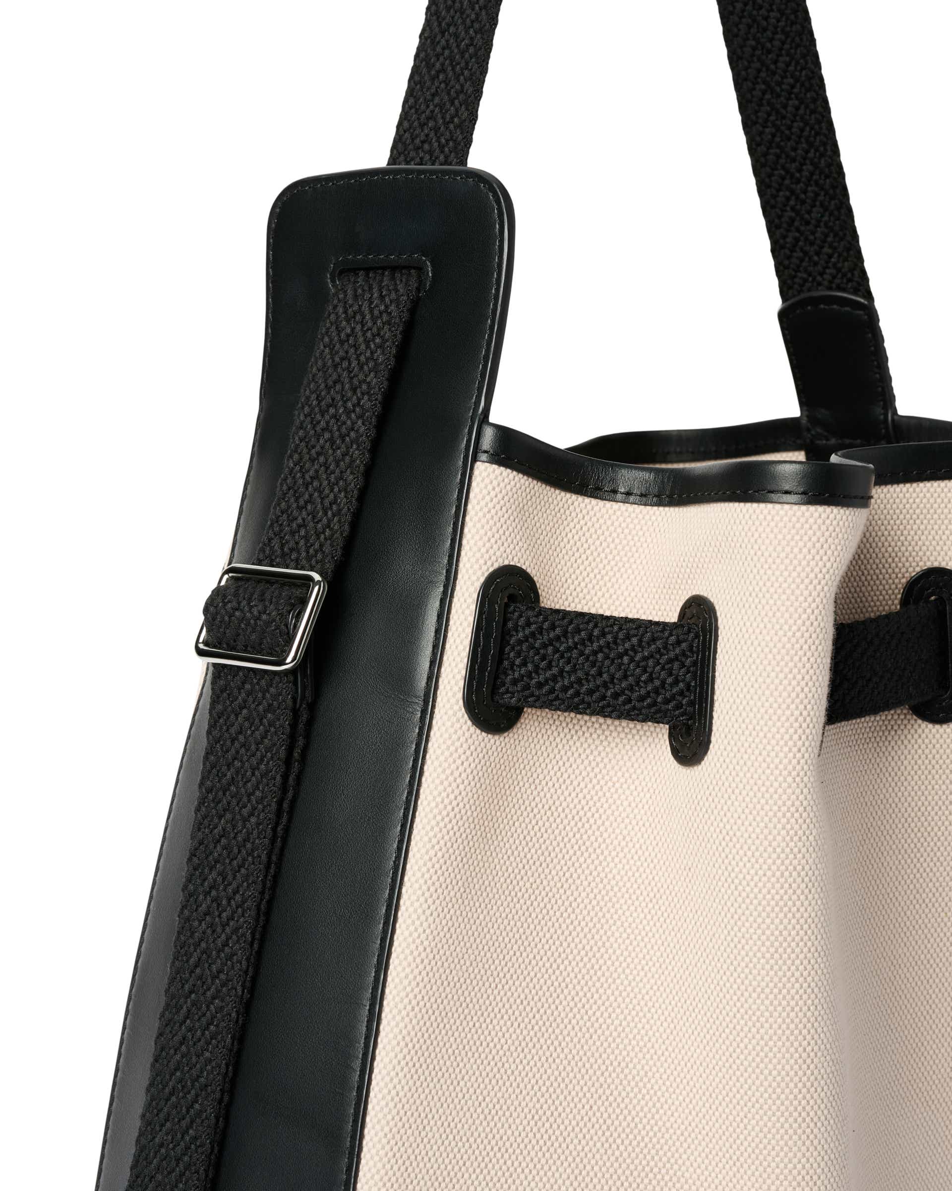 ECCO Sail Medium キャンバスショルダーバッグ - ベージュ - Detail-1