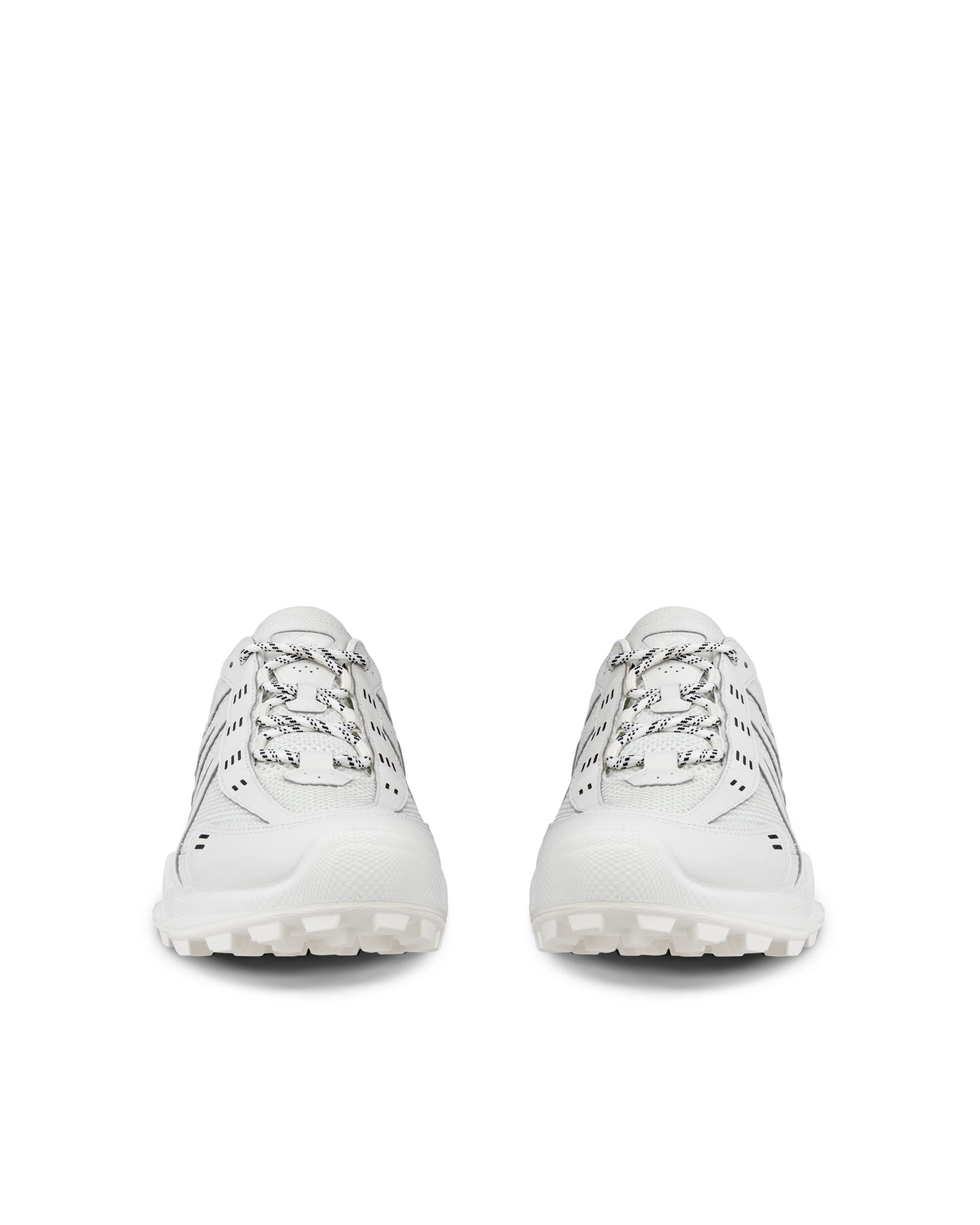 ECCO® Biom C-Trail baskets de plein air en toile pour homme - Blanc - Front pair