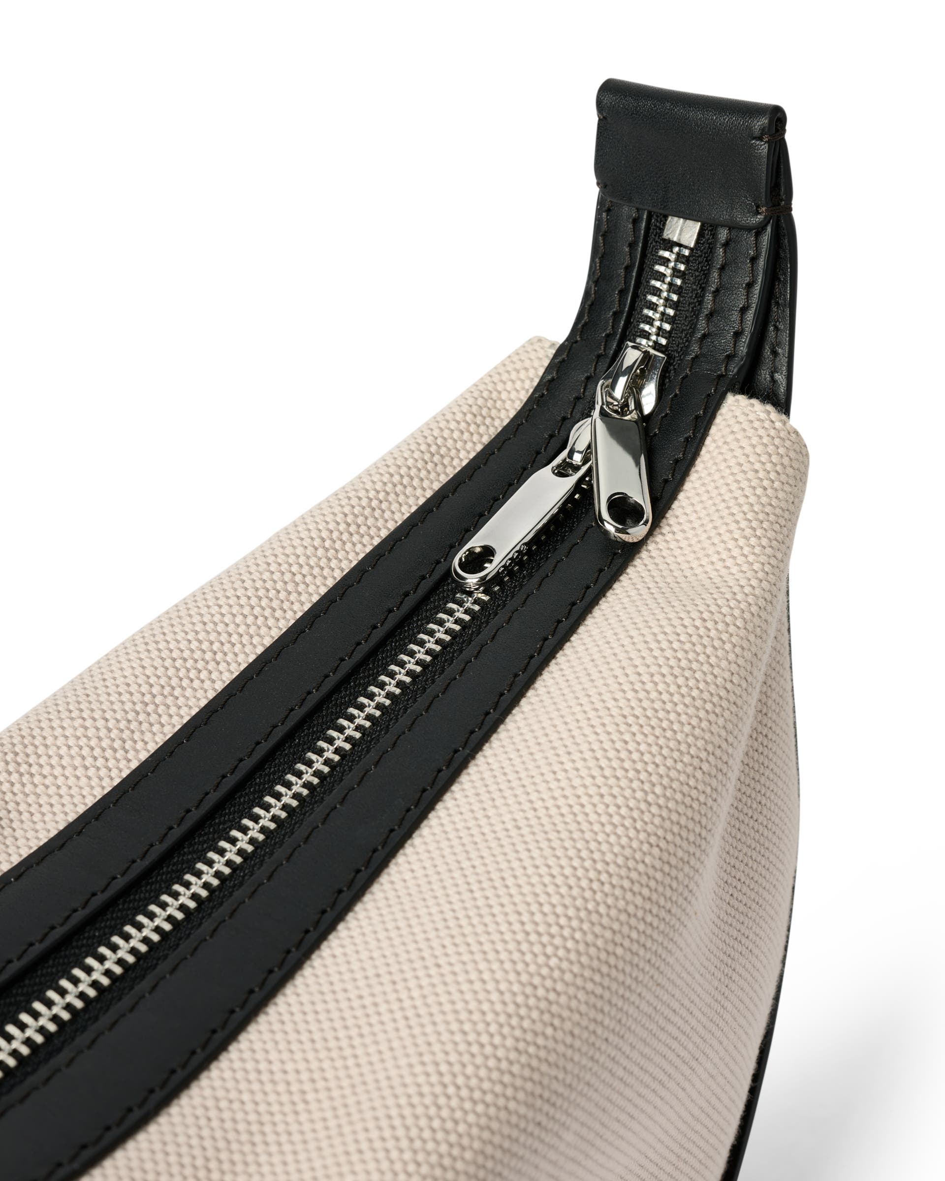 ECCO® Fortune Hobo-Tasche aus Leder - Beige - Detail-1