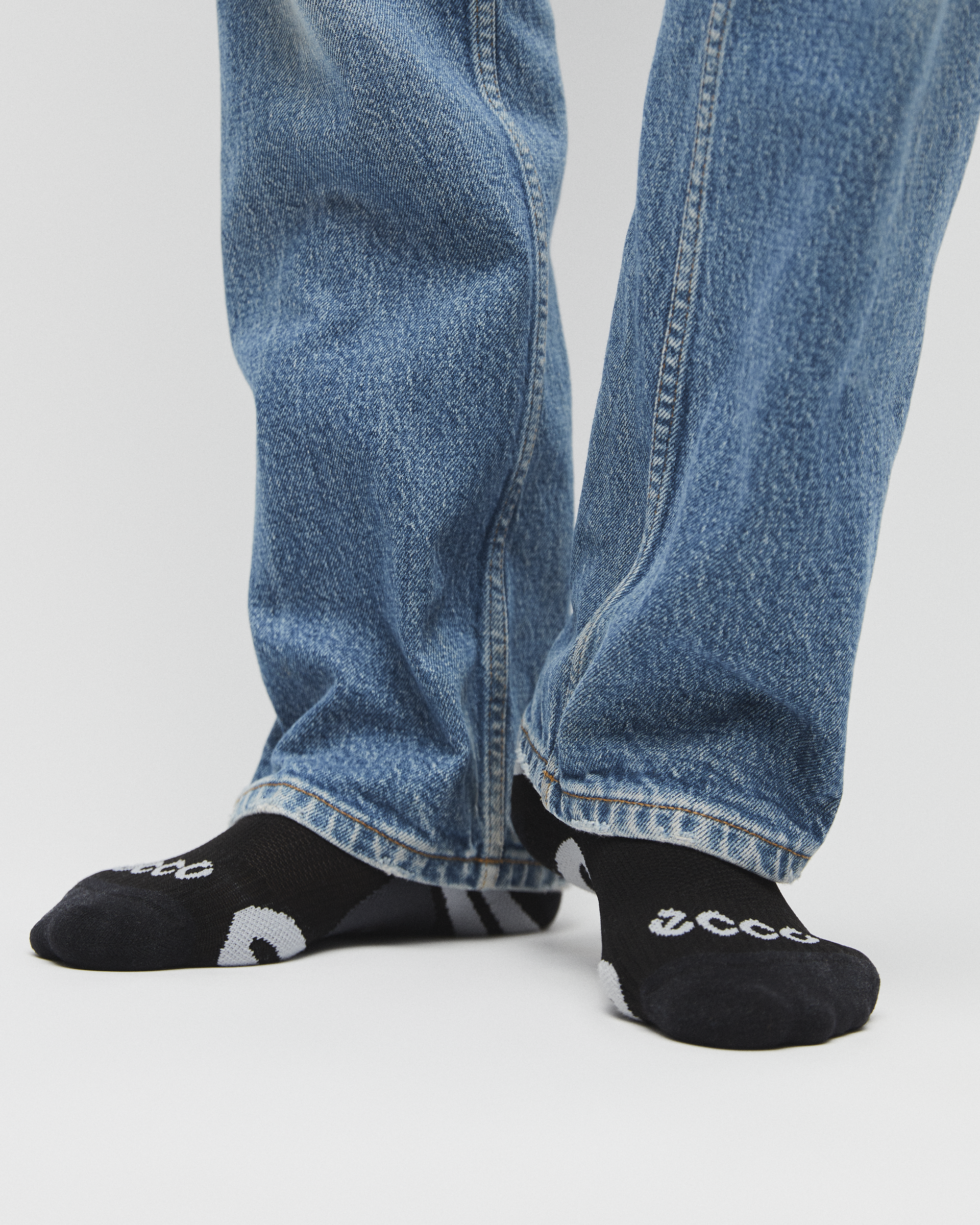 ECCO Tech Tour Lite Ankle-Cut — Black