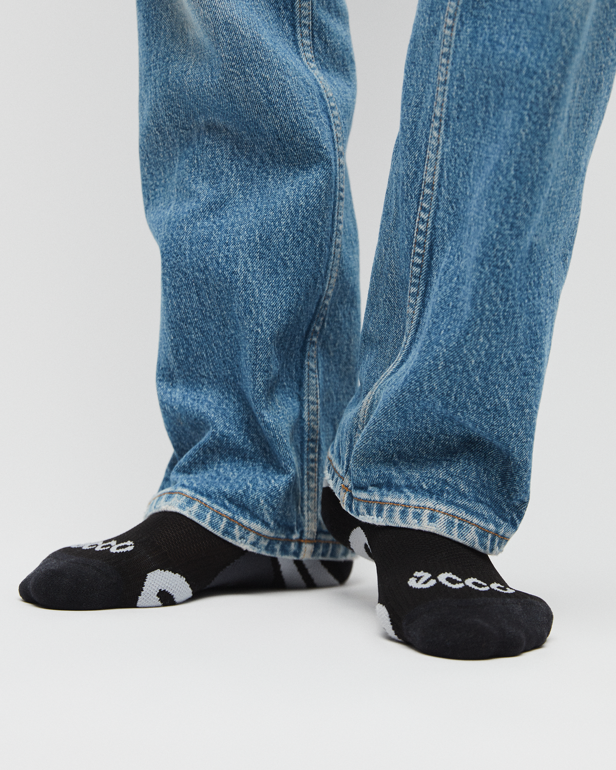 ECCO Tech Tour Lite Ankle-Cut — Black