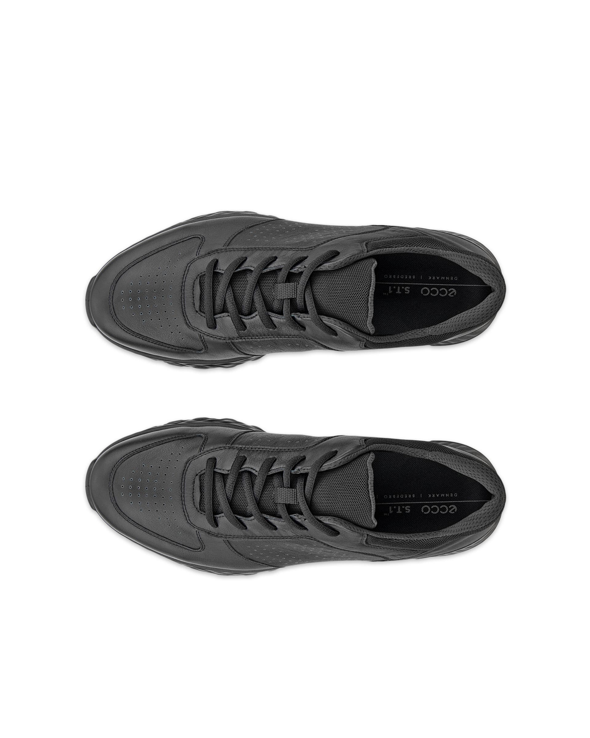 ECCO® Exostride baskets de plein air en cuir pour homme - Noir - Top left pair