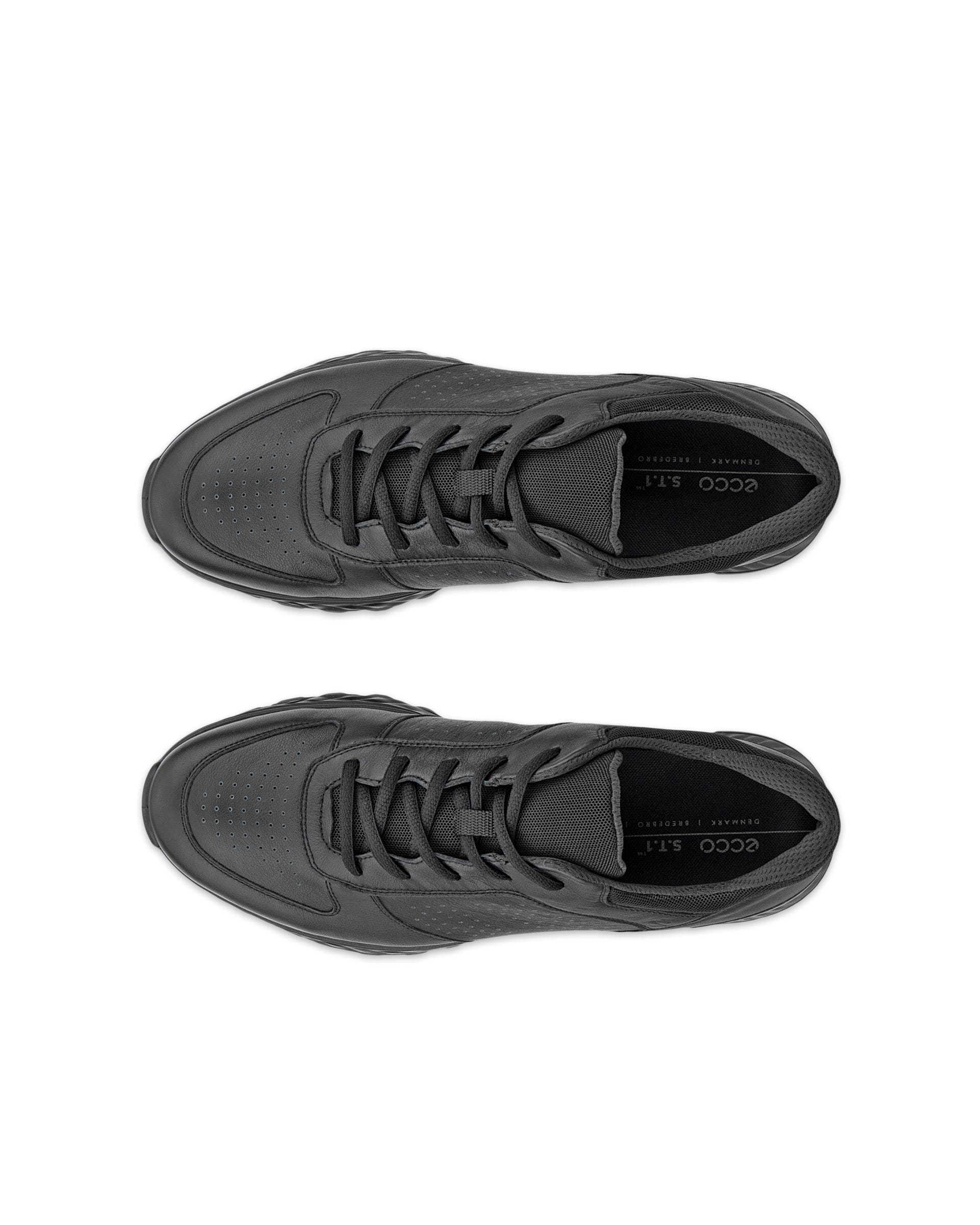 ECCO® Exostride baskets de plein air en cuir pour homme - Noir - Top left pair