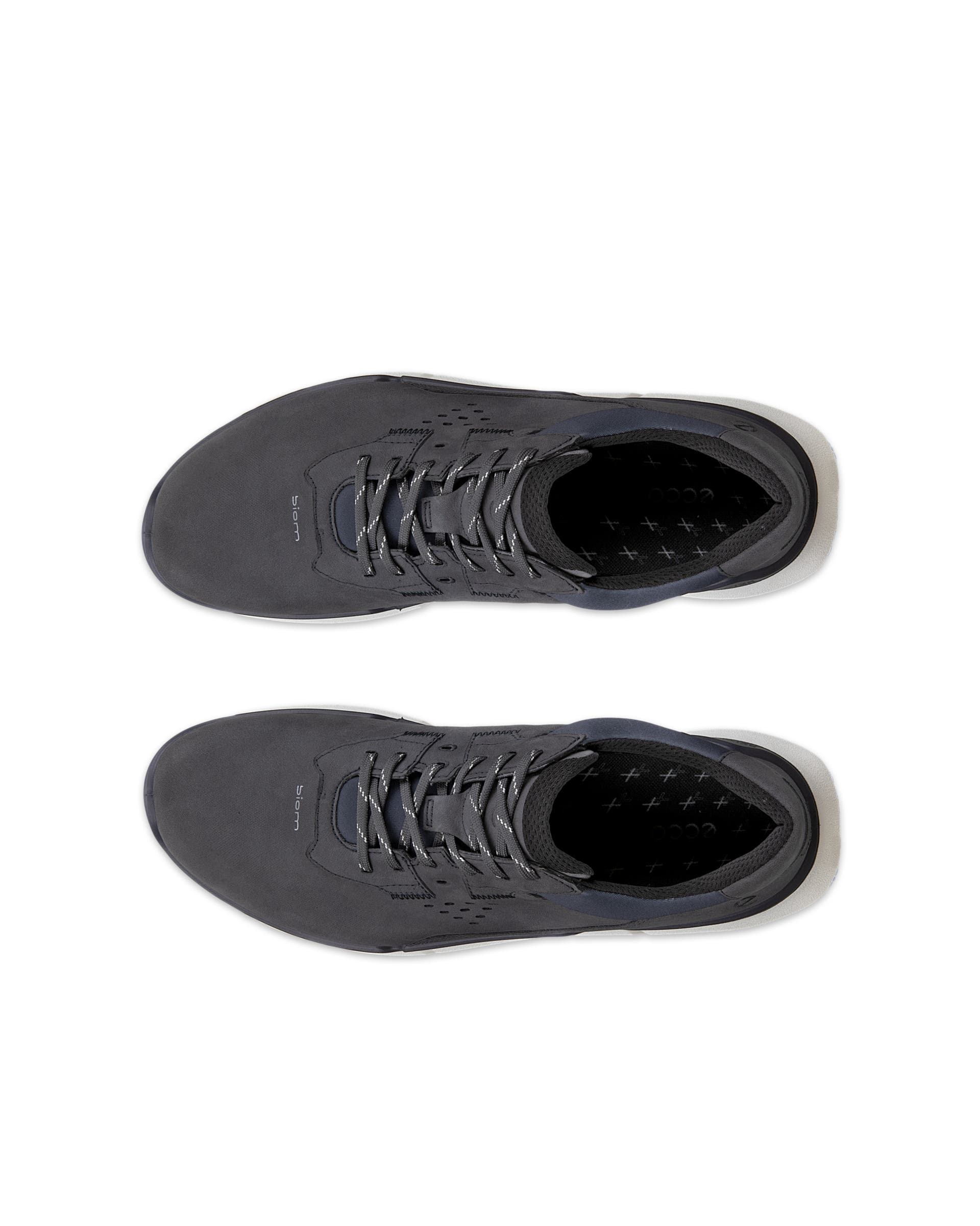 ECCO Men's BIOM 2.2 Low Lea - Grey - Top left pair