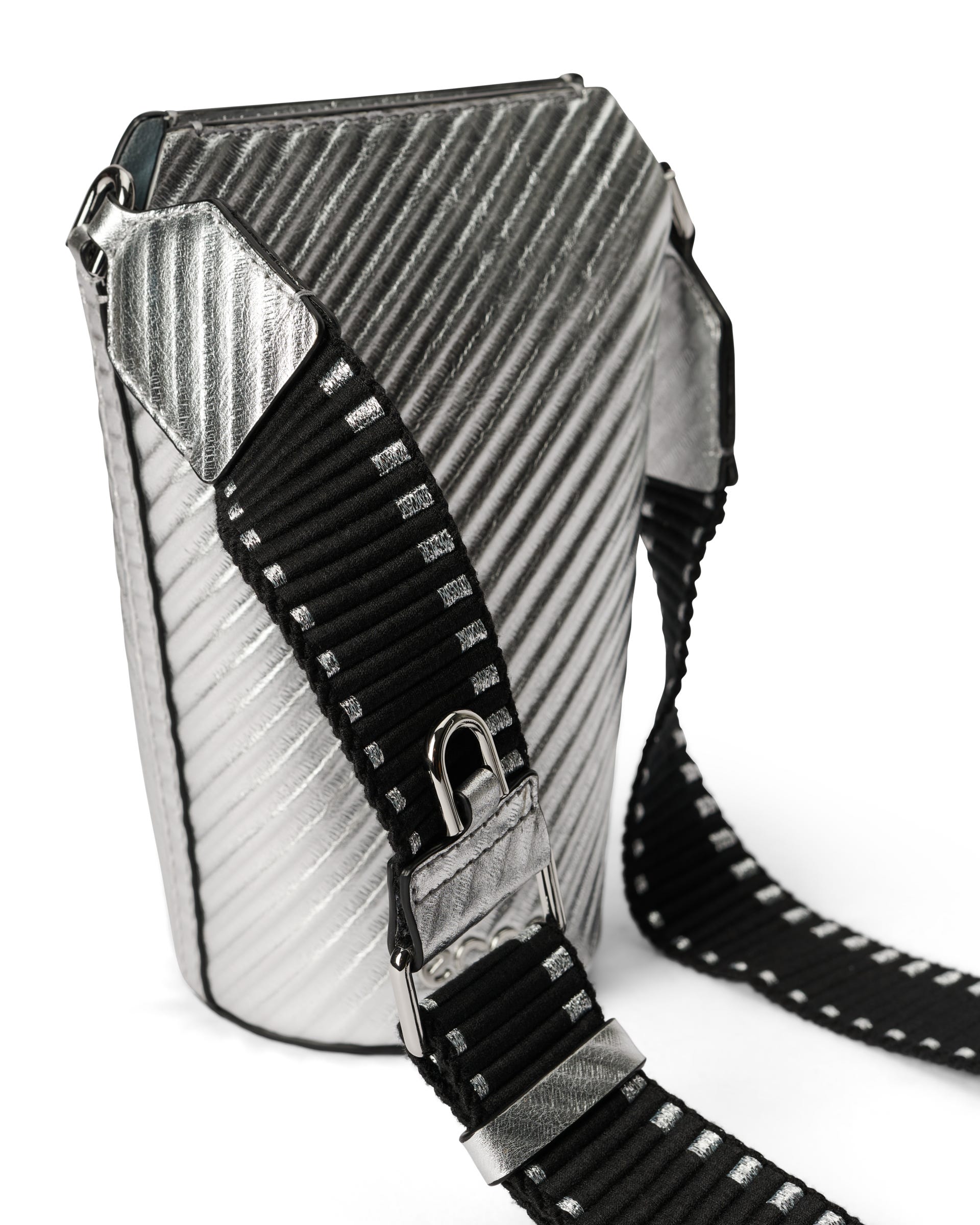 ECCO® Pot Metallic Leather Crossbody Bag