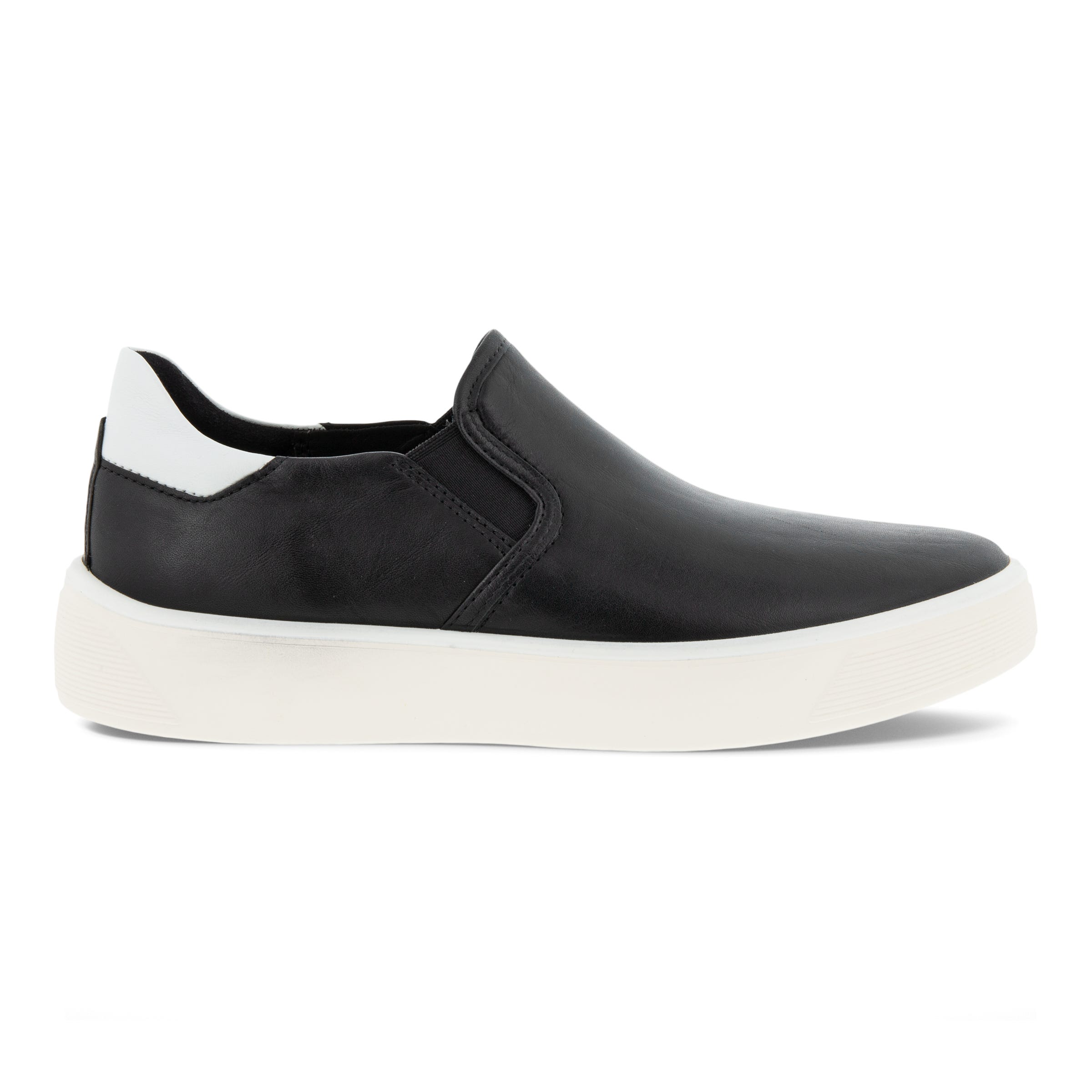 ECCO Street Tray Slip-on - Black - Outside