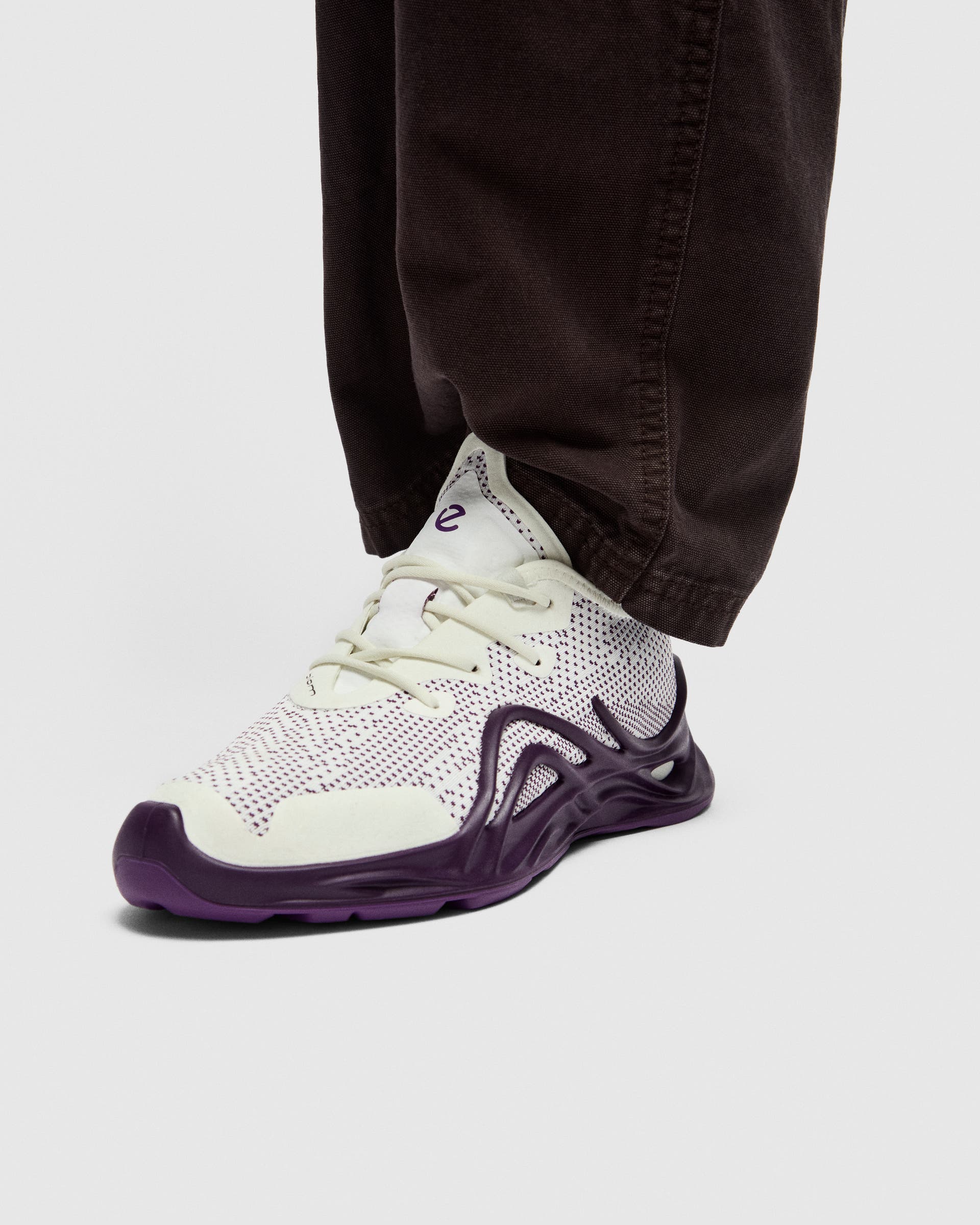 ECCO BIOM INFINITE WOMEN'S SNEAKER - Purple - Lifestyle image-1