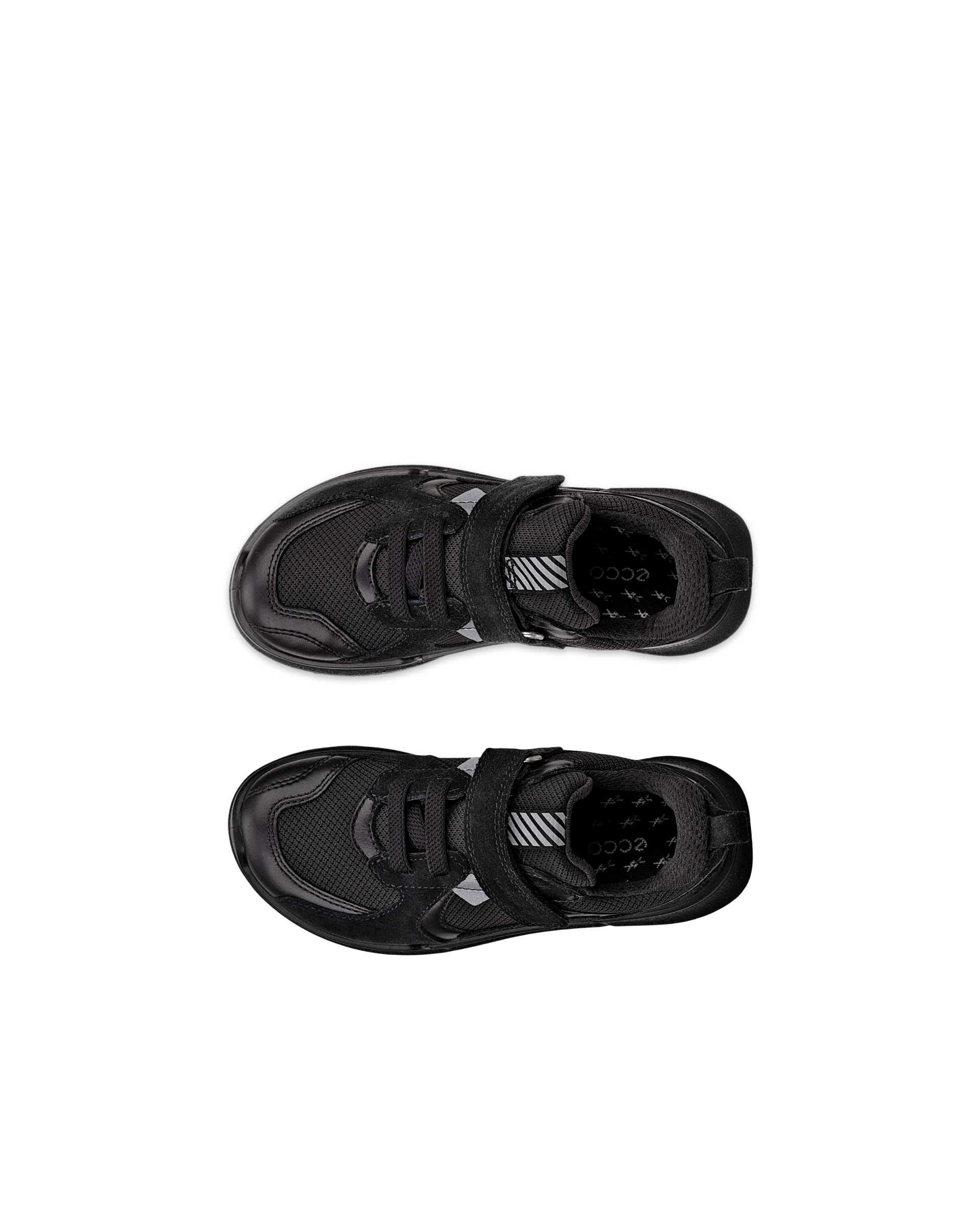 ECCO® BIOM 2.2 Outdoor skinnsneaker barn - Svart - Top left pair