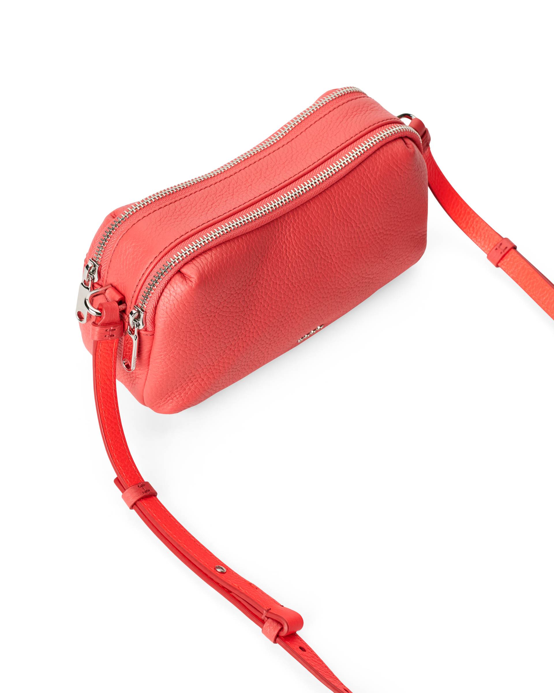 ECCO Camera Bag Curve — Red