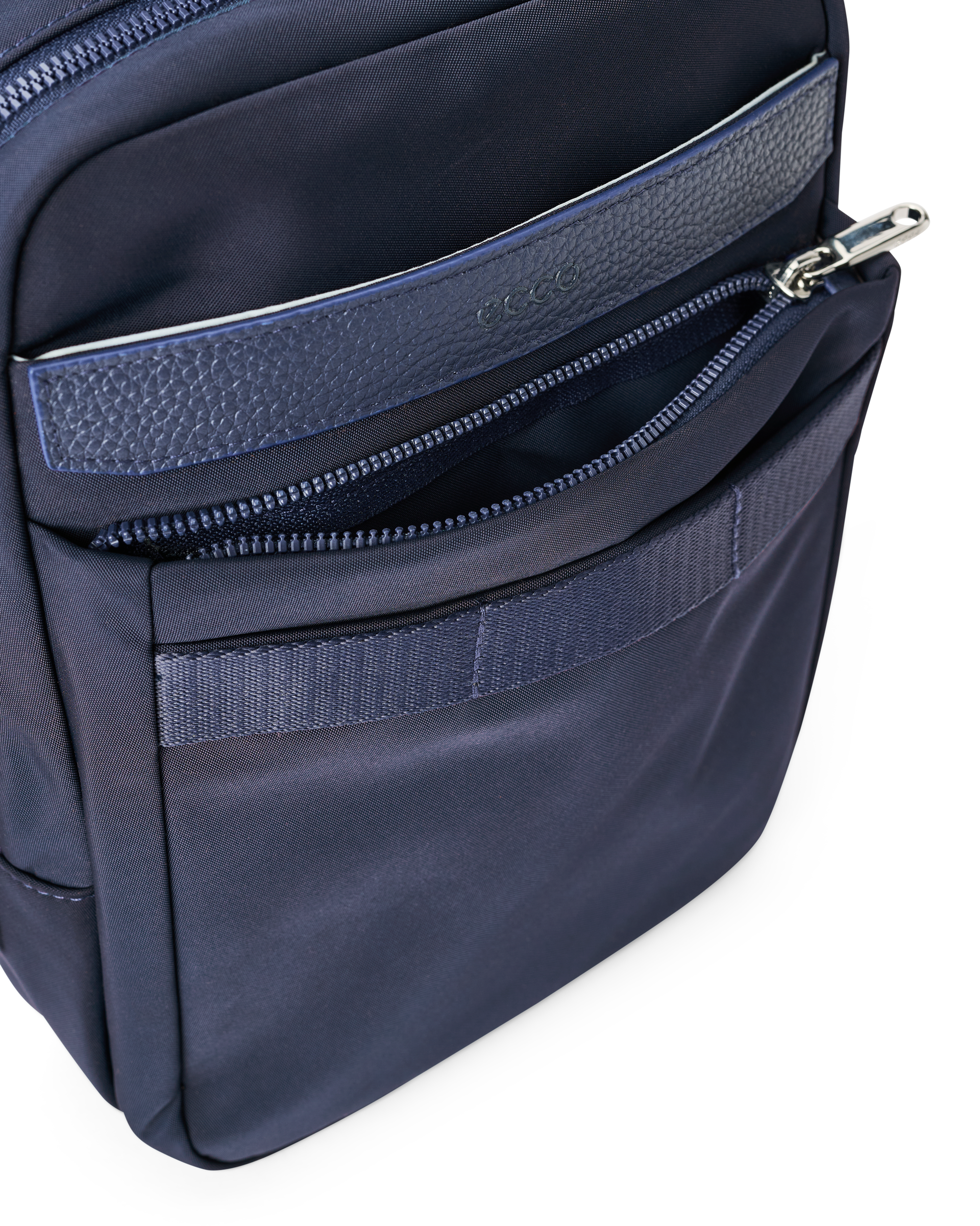 ECCO Voyager X Body Sling — Blue