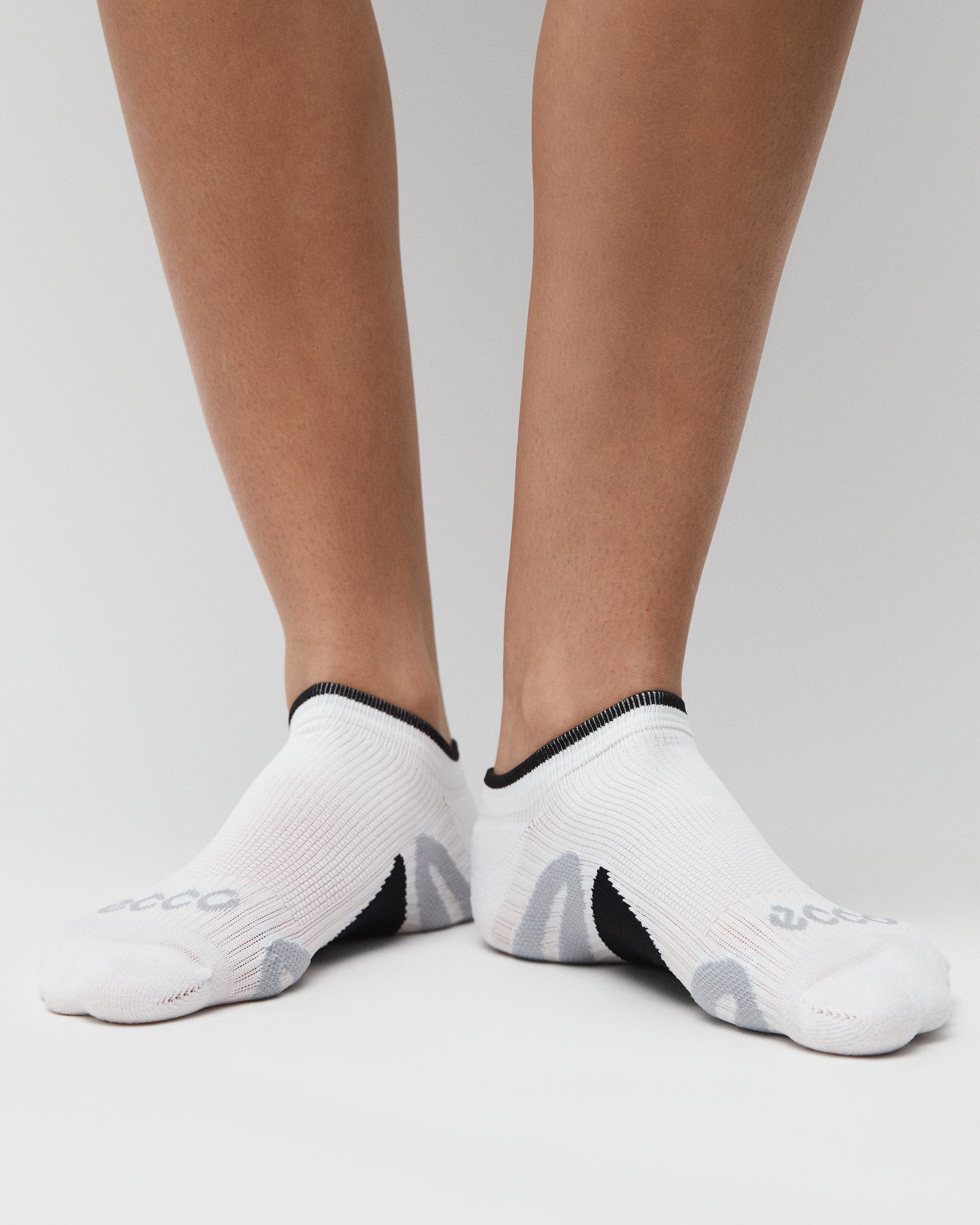 Unisex ECCO® Functional No-Show Socks - White - Lifestyle image-1