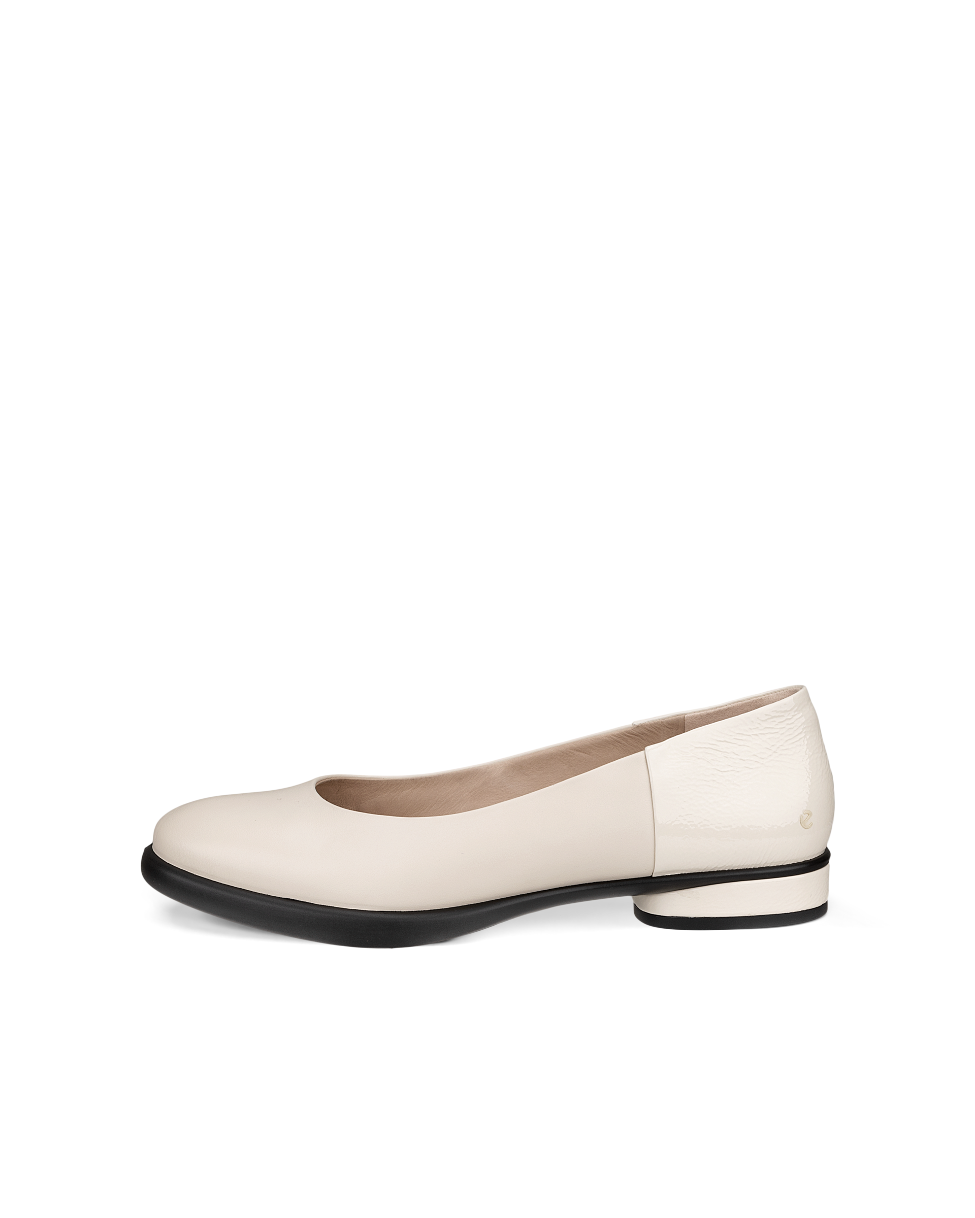 ECCO Sculpted LX ウィメンズ レザーバレリーナ - ブラック - Outside