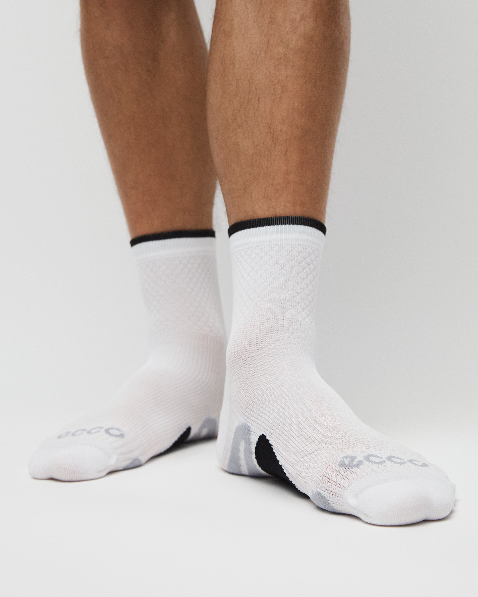 ECCO® Halvhöga strumpor unisex - Vit - Lifestyle image-1