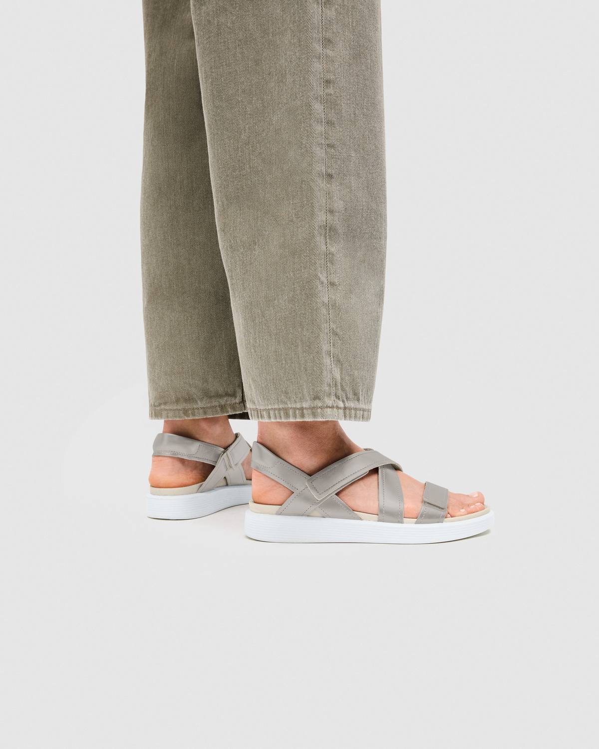 ECCO Soft Sandal — Gold
