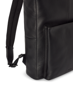 ECCO Square Pack City — Black 2