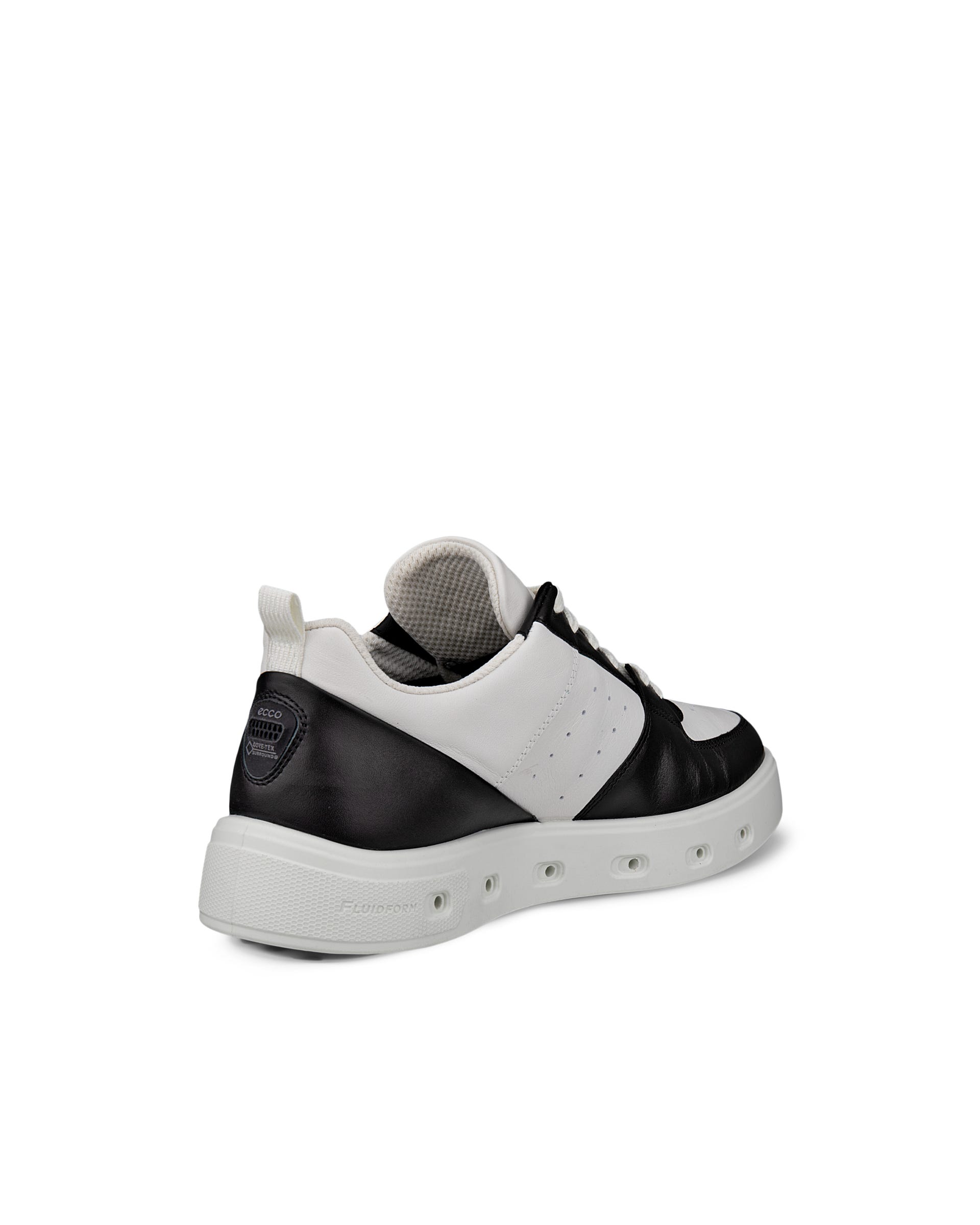 ECCO Street 720 WOMEN ウィメンズ レザーGore-Texスニーカー - ブラック - Back