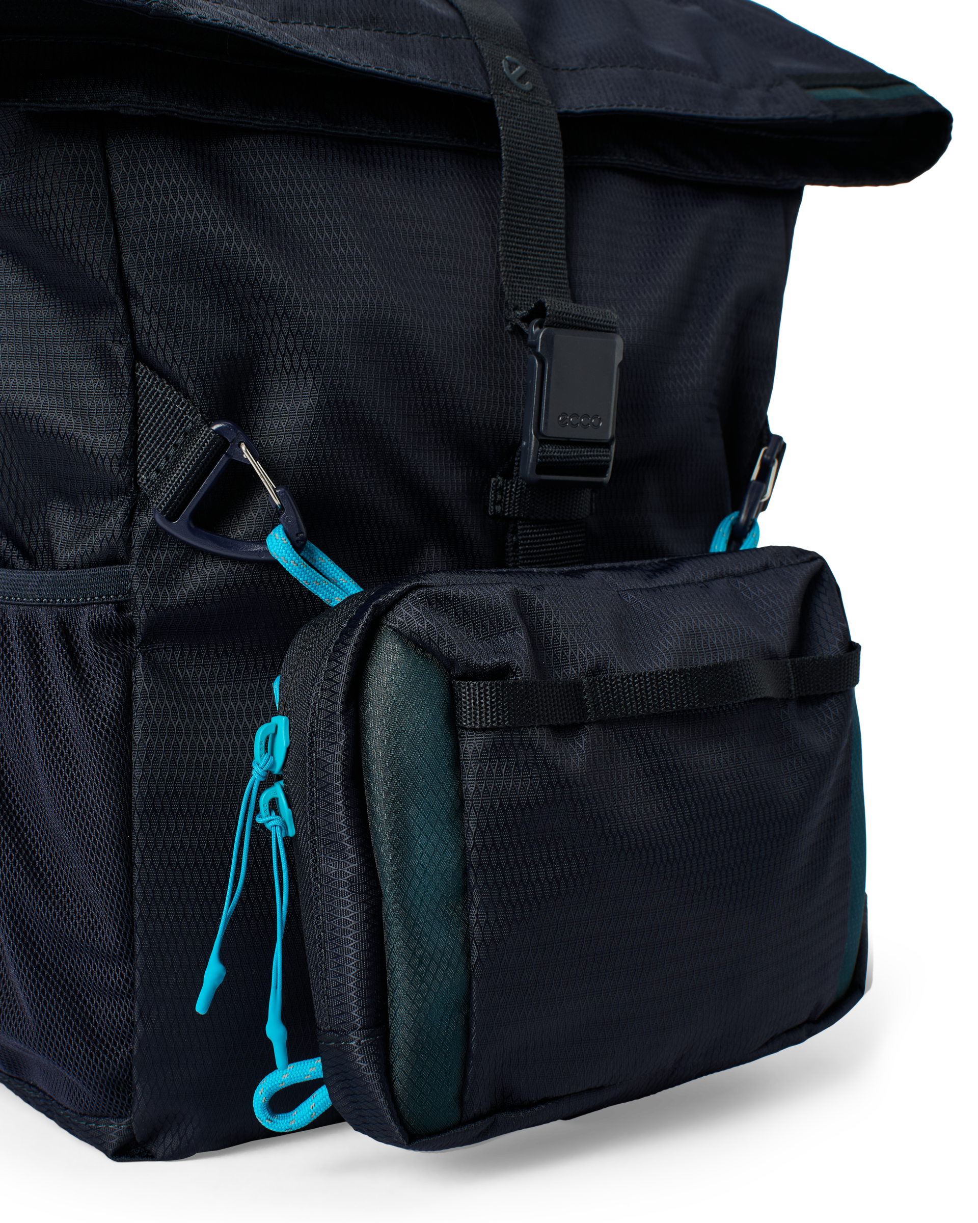 ECCO City Trek Backpack M — Blue