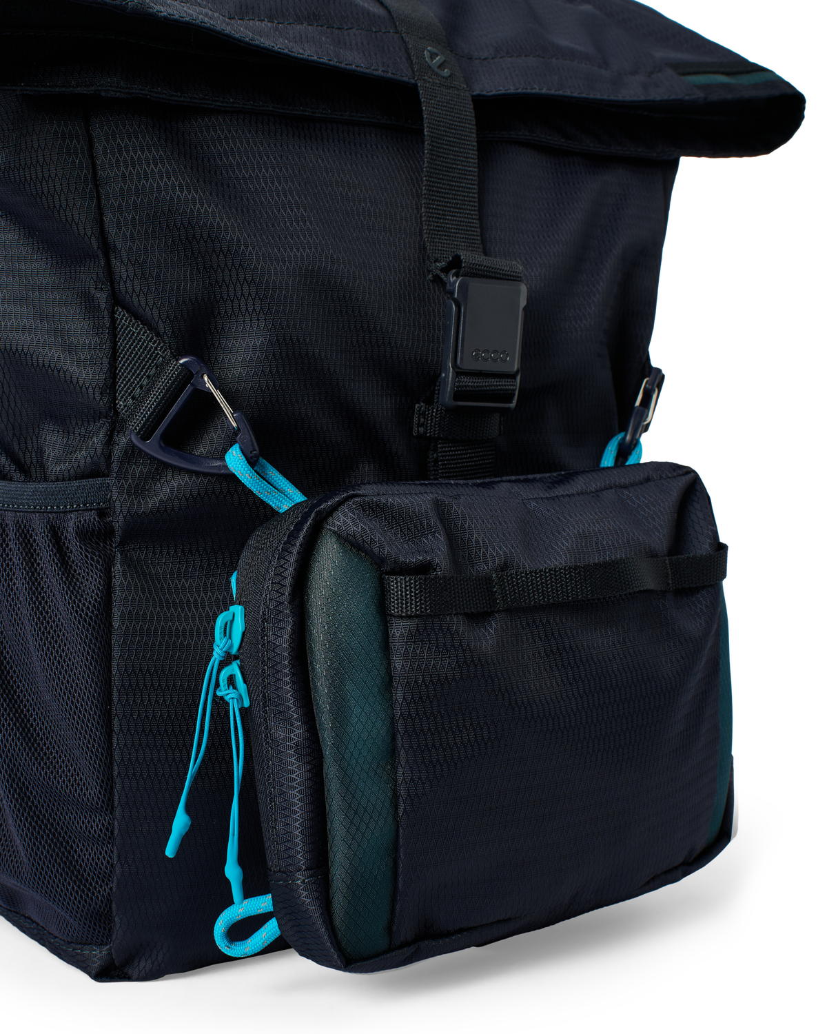 ECCO City Trek Backpack M — Blue