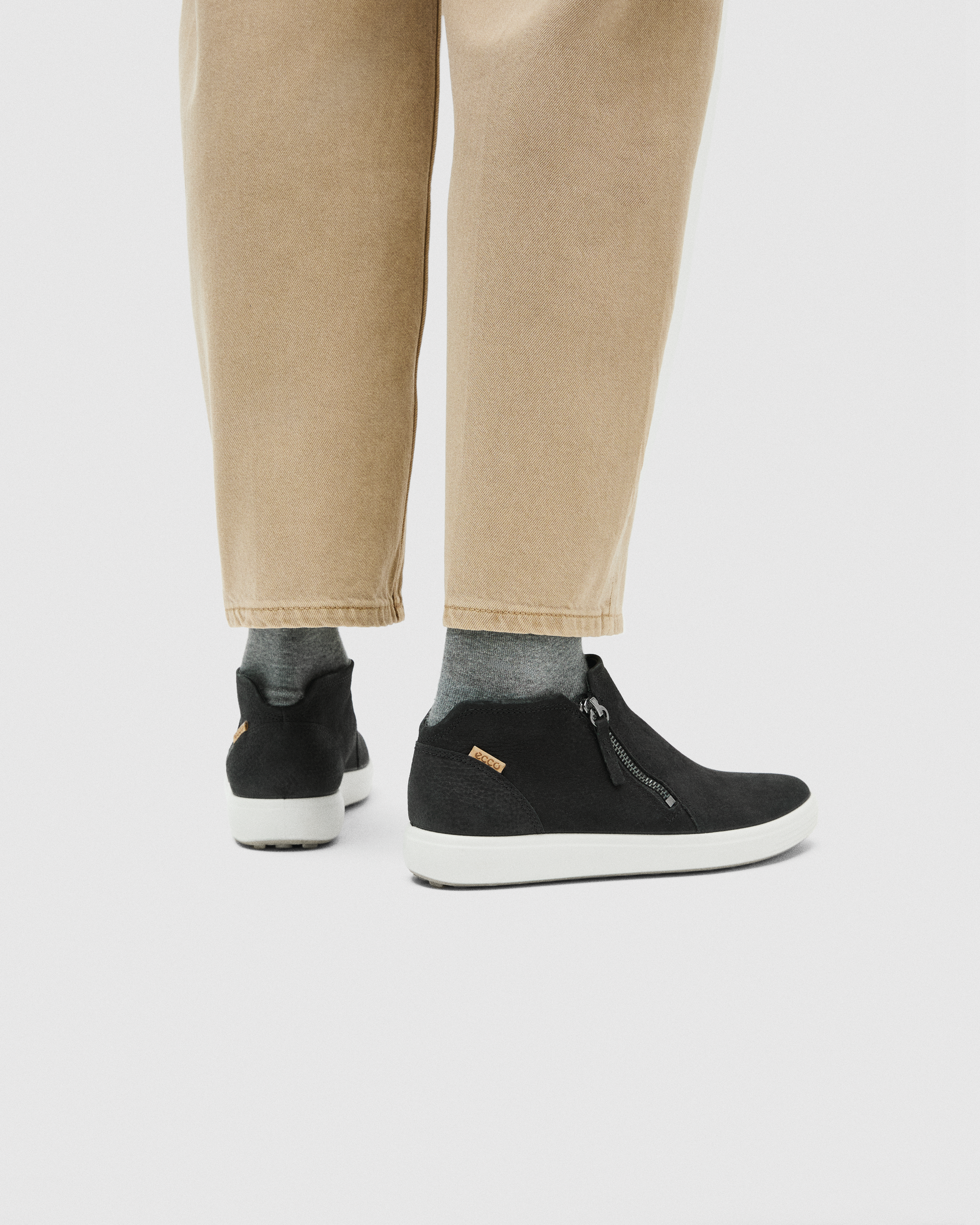 ECCO Soft 7 — Black
