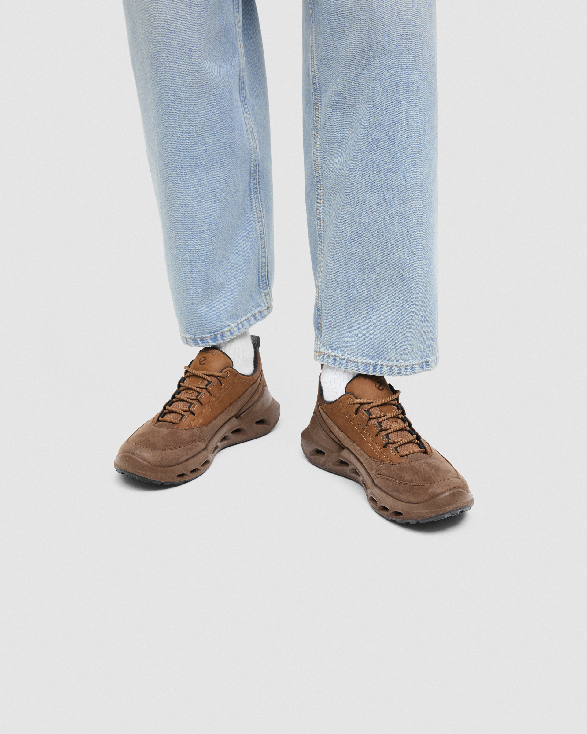 ECCO Biom 720 Gore-Tex — Brown