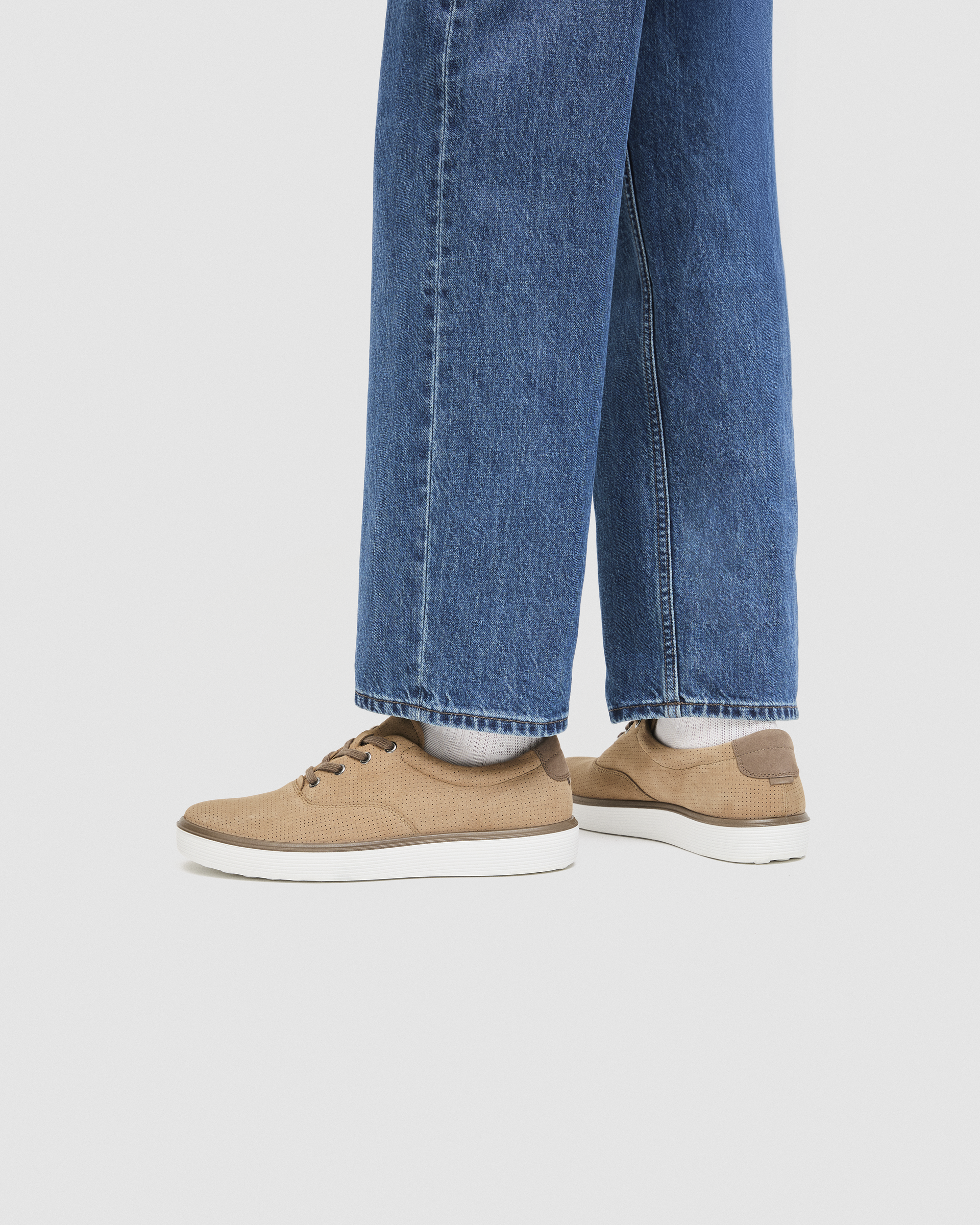 ECCO SOFT 60 — Brown
