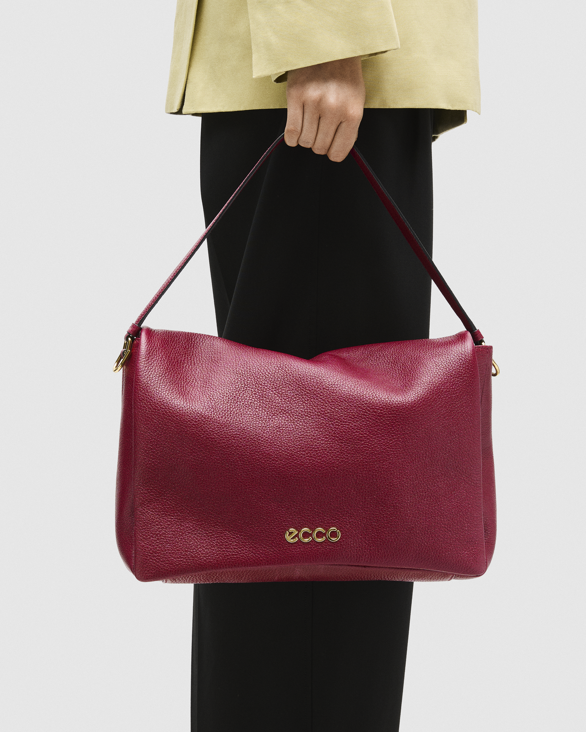 910823691513_PinchBag_B_eCom.