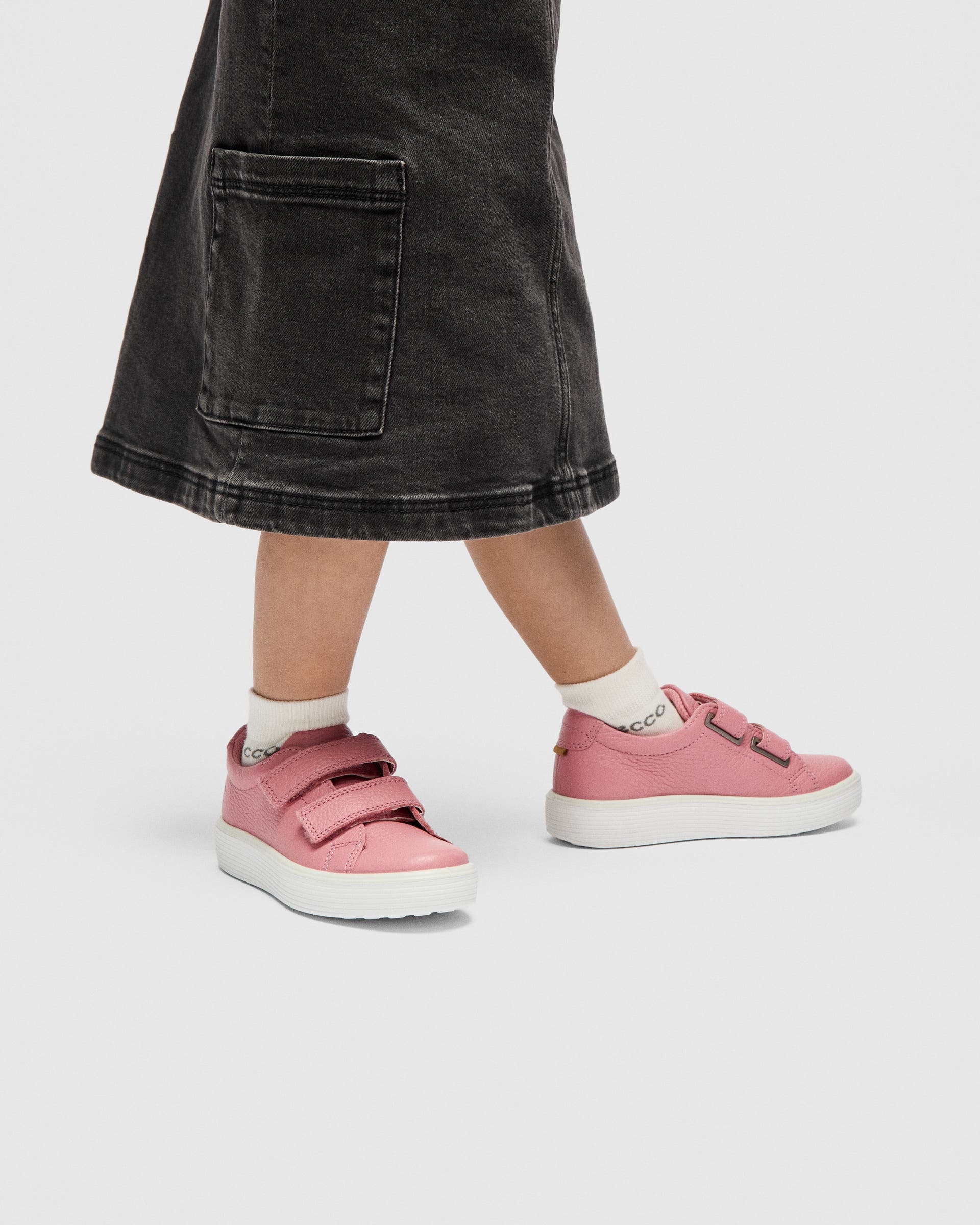 ECCO® Soft 60 sneakers i læder til børn - Pink - Lifestyle image-1