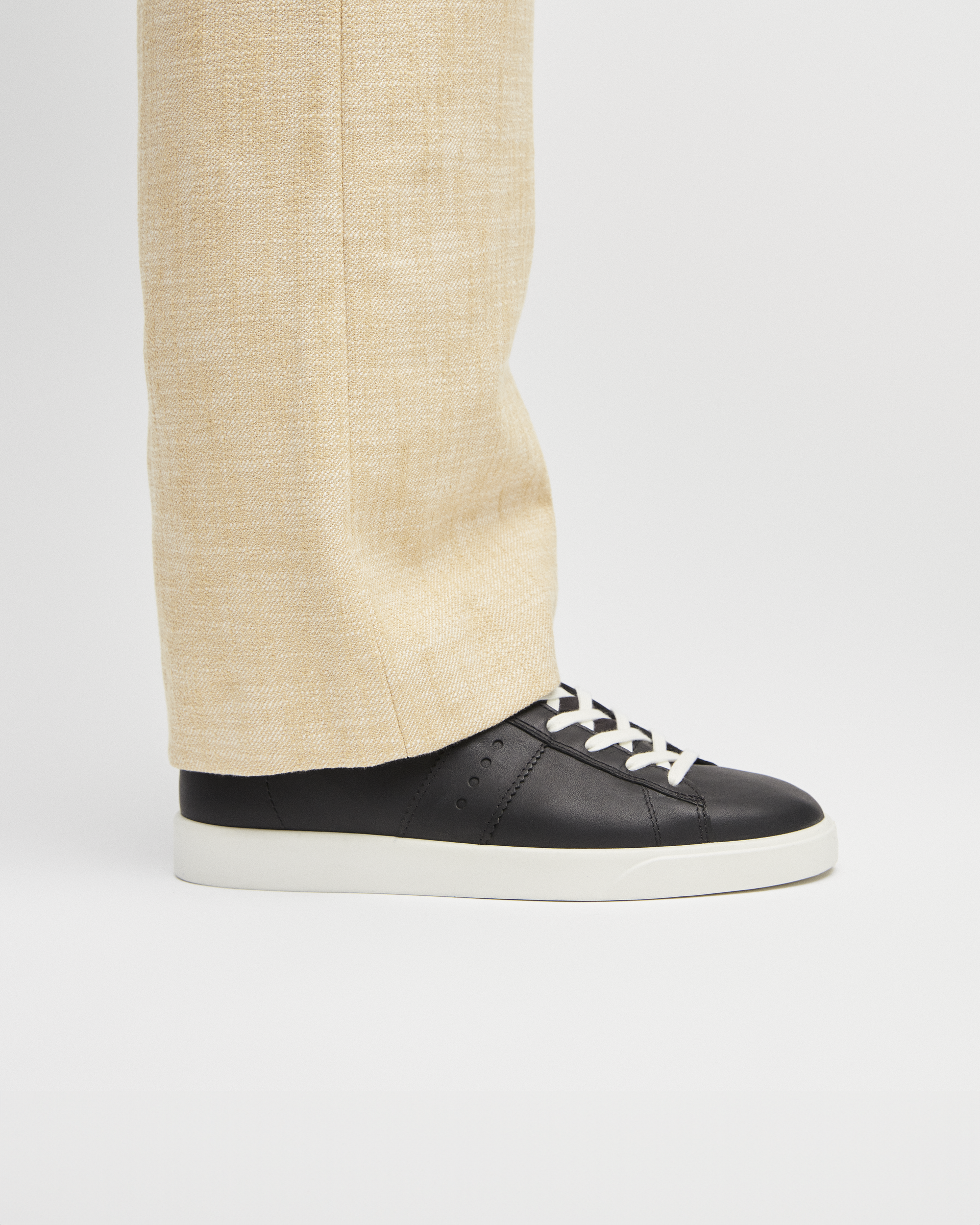 ECCO Street Lite — Black