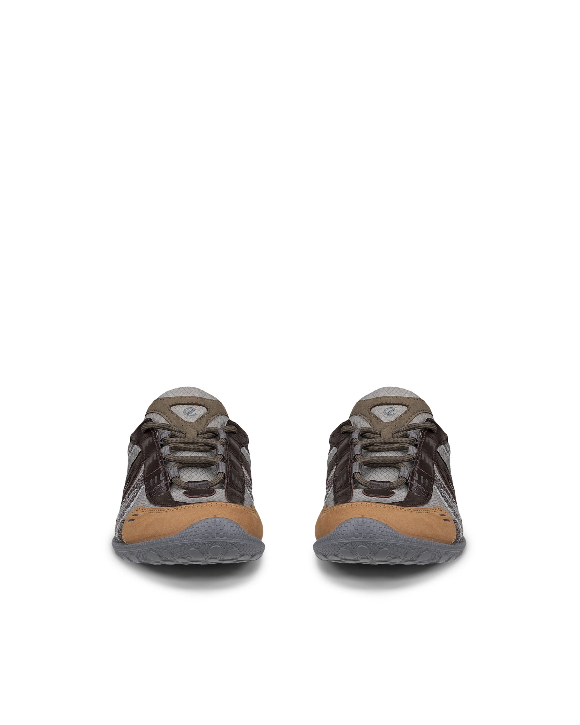 ECCO® BIOM Lite baskets de plein air en cuir pour femme - Gris - Front pair
