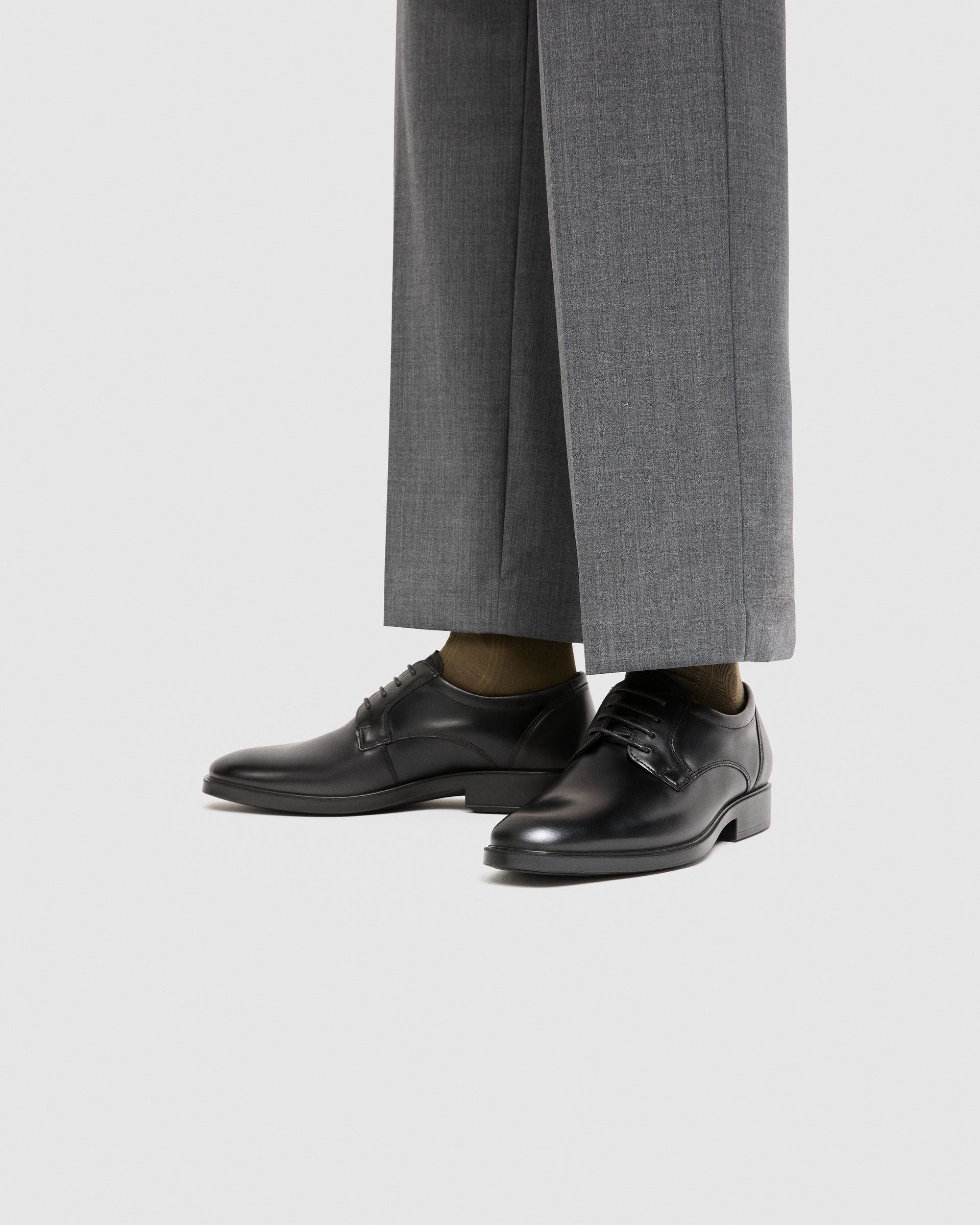 ECCO® Metropole Milan férfi bőr derby cipő - Fekete - Lifestyle image-1