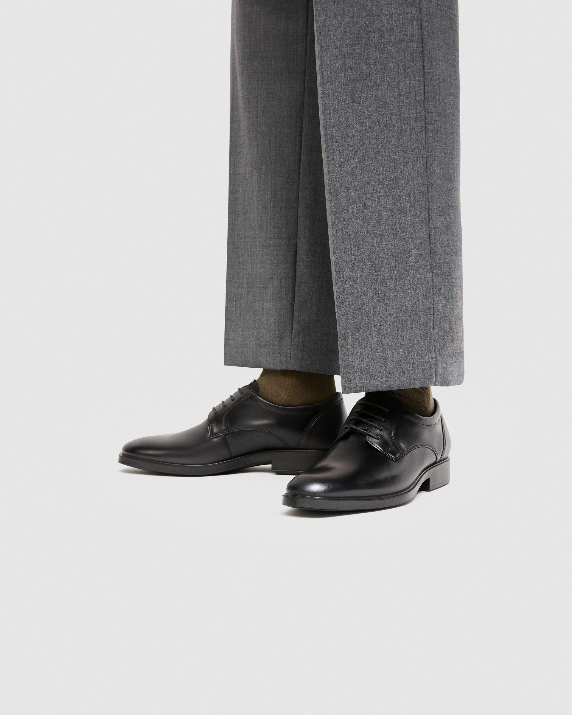 ECCO® Metropole Milan férfi bőr derby cipő - Fekete - Lifestyle image-1