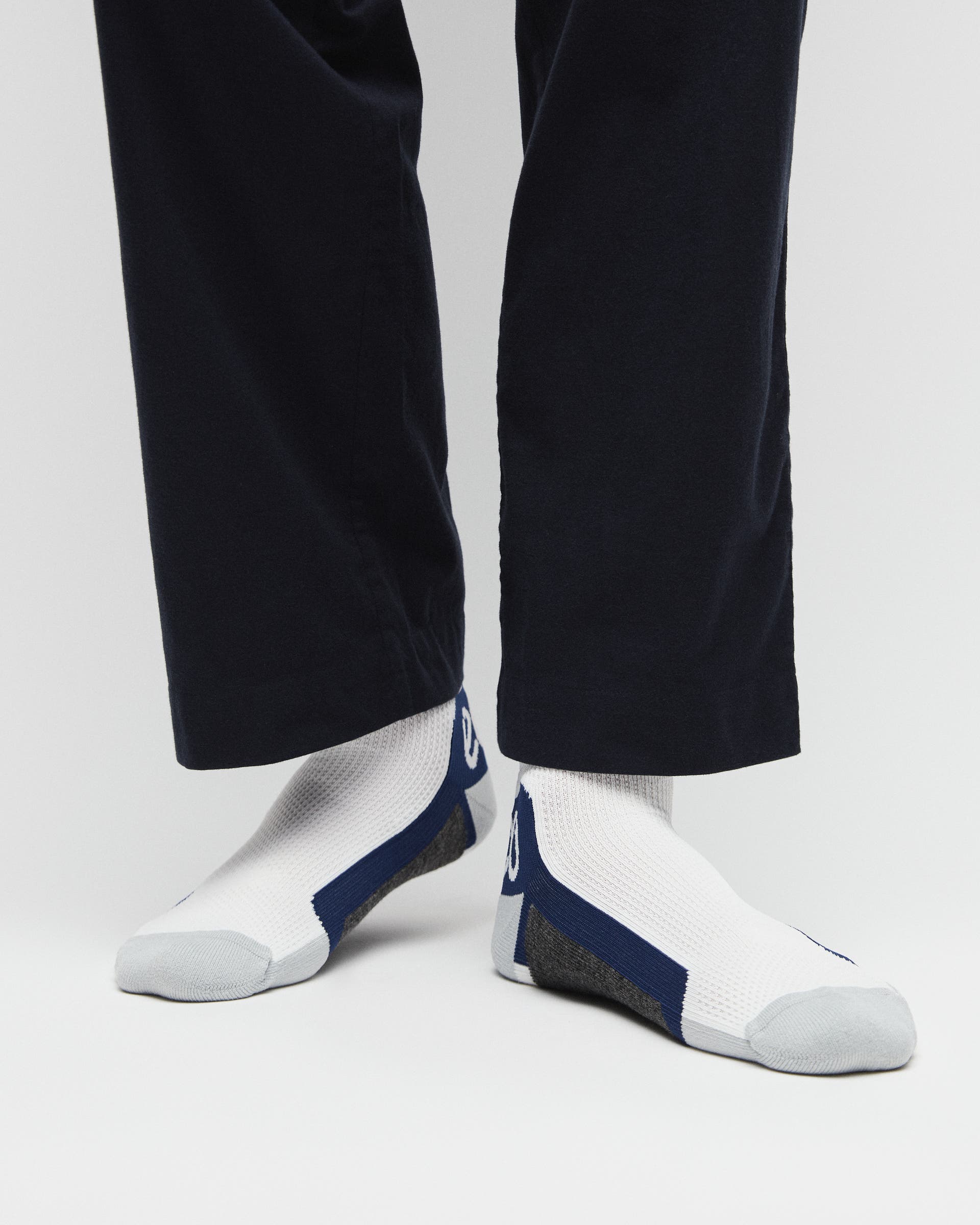 Unisex ECCO® Tech Sporty Ankle-Cut Socks - White - Lifestyle image-1