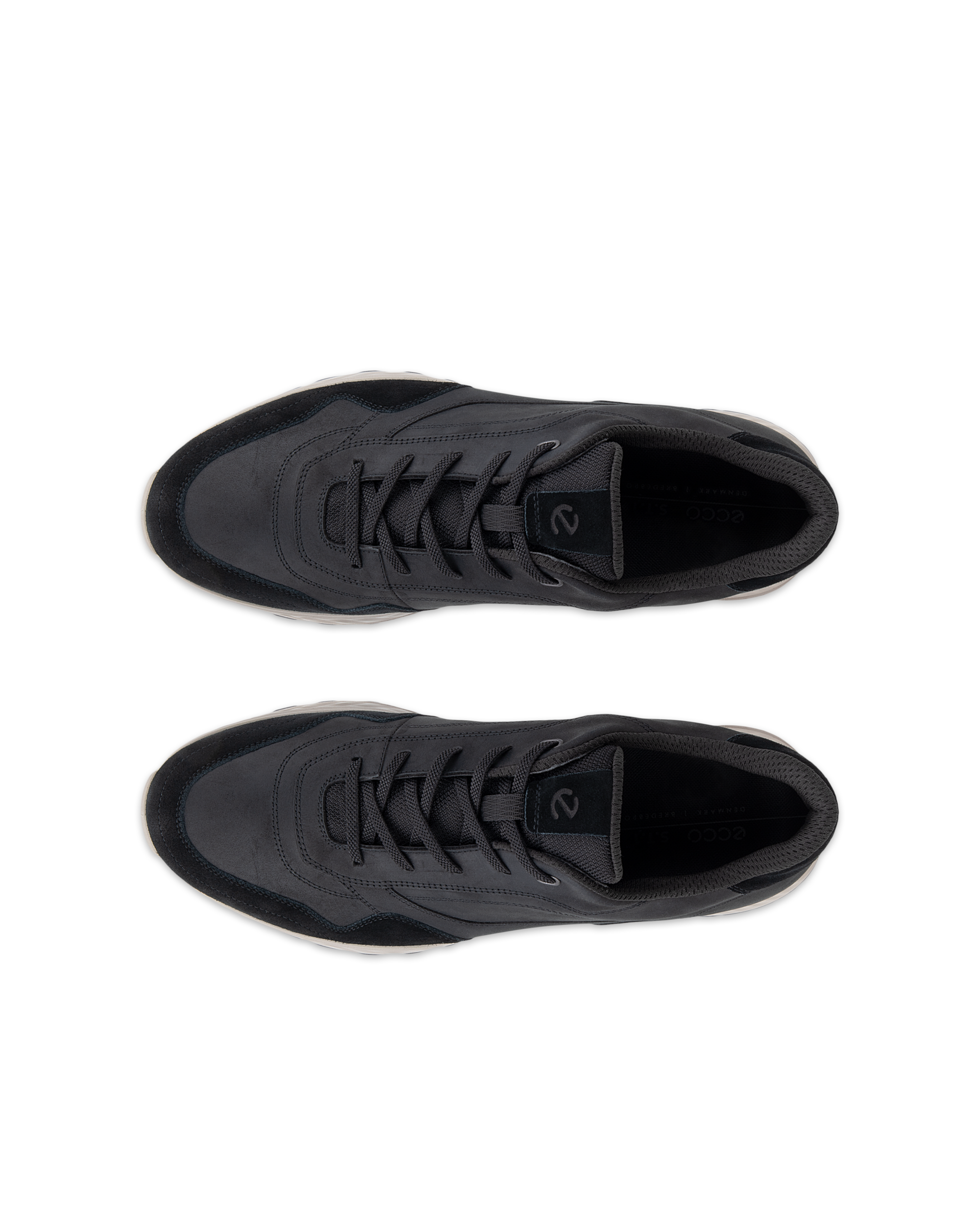 ECCO EXOSTRIDE — Black