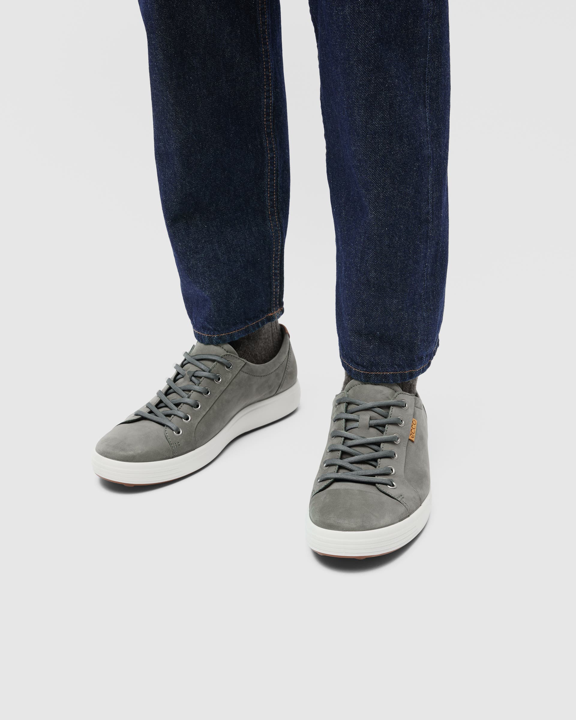 ECCO SOFT 7 - Pilka - Lifestyle image-1