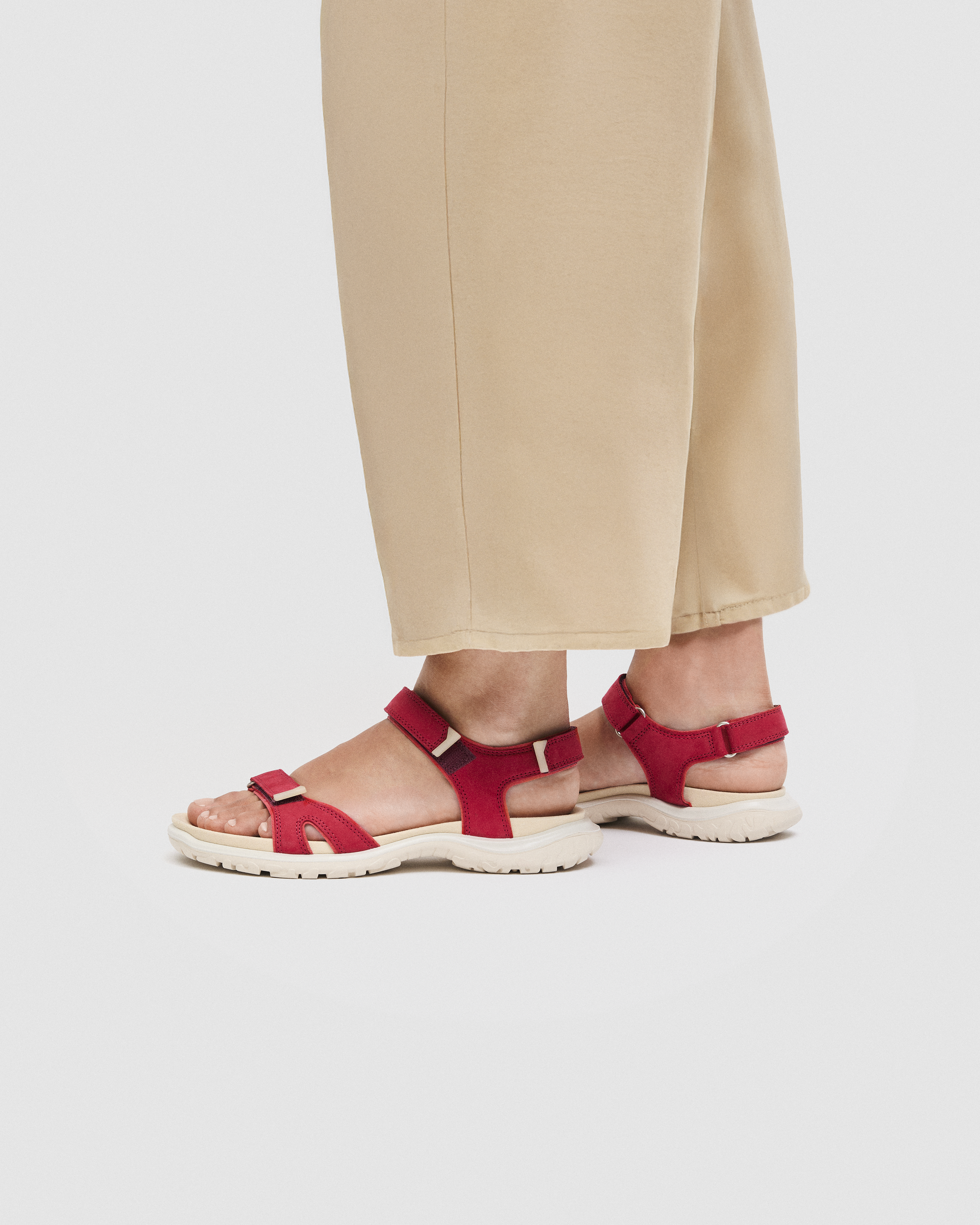 ECCO Offroad Roam — Red