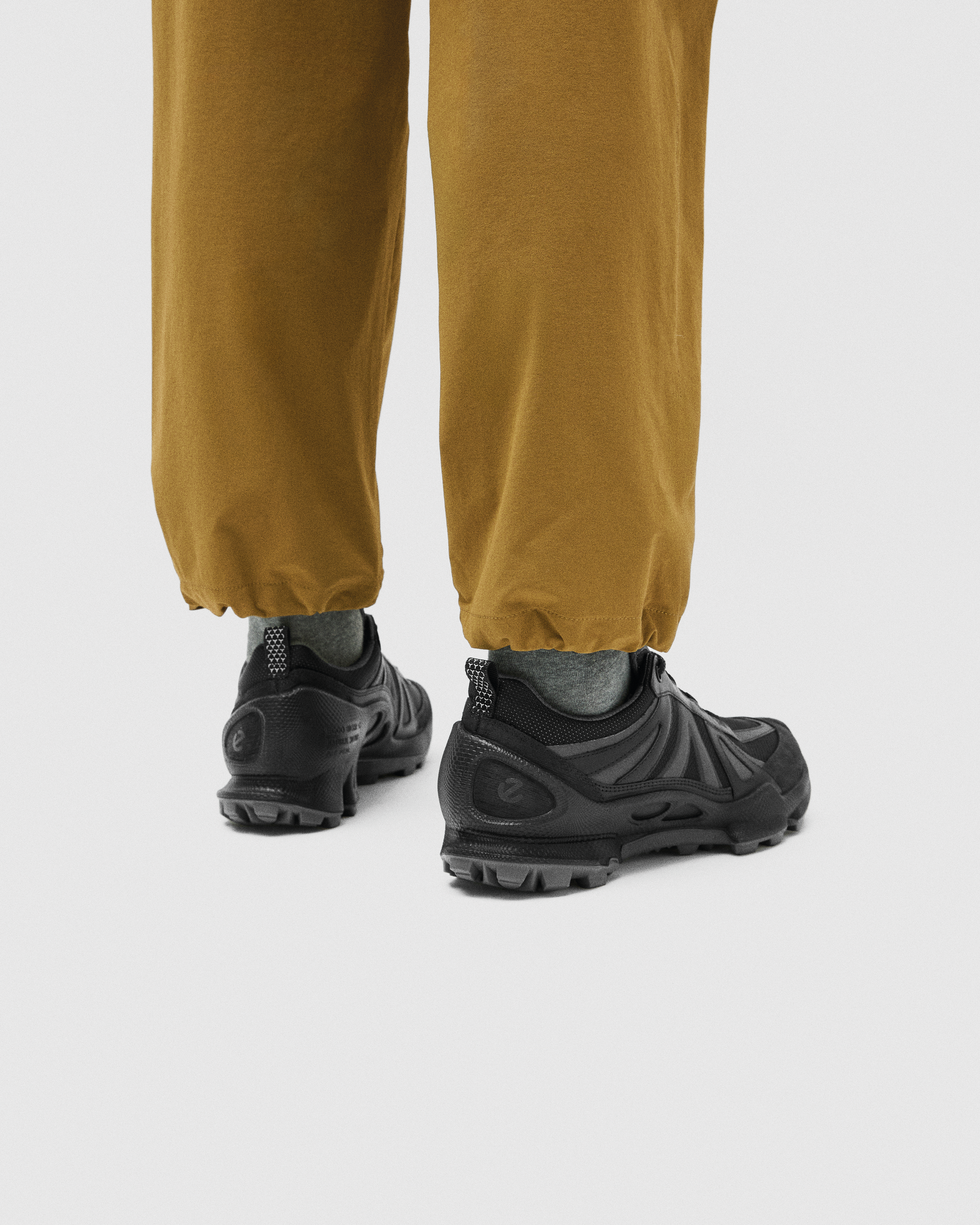 ECCO Biom C-Trail — Black (alternate view)