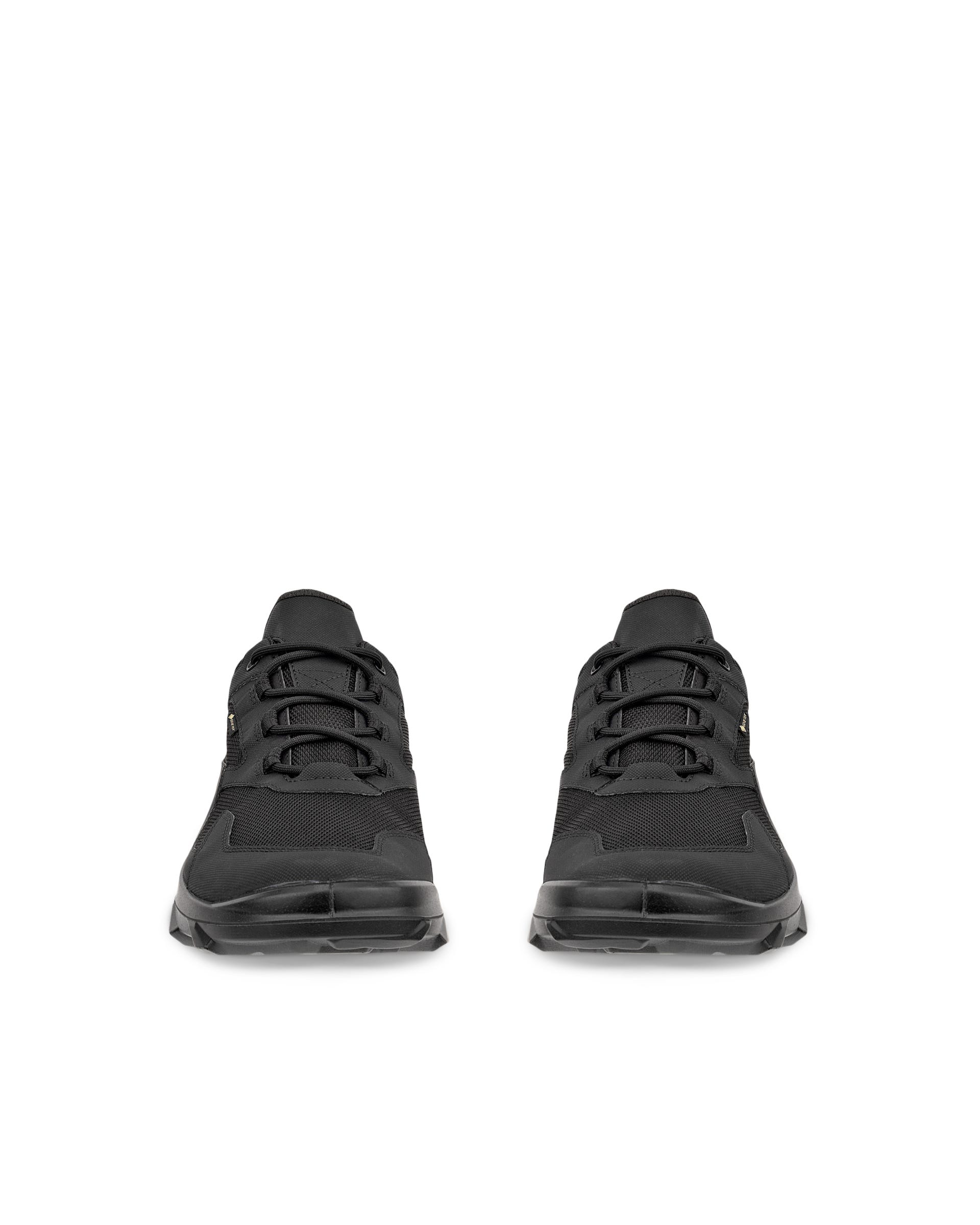 ECCO® MX Outdoor Gore-Tex-sneaker herr - Svart - Front pair