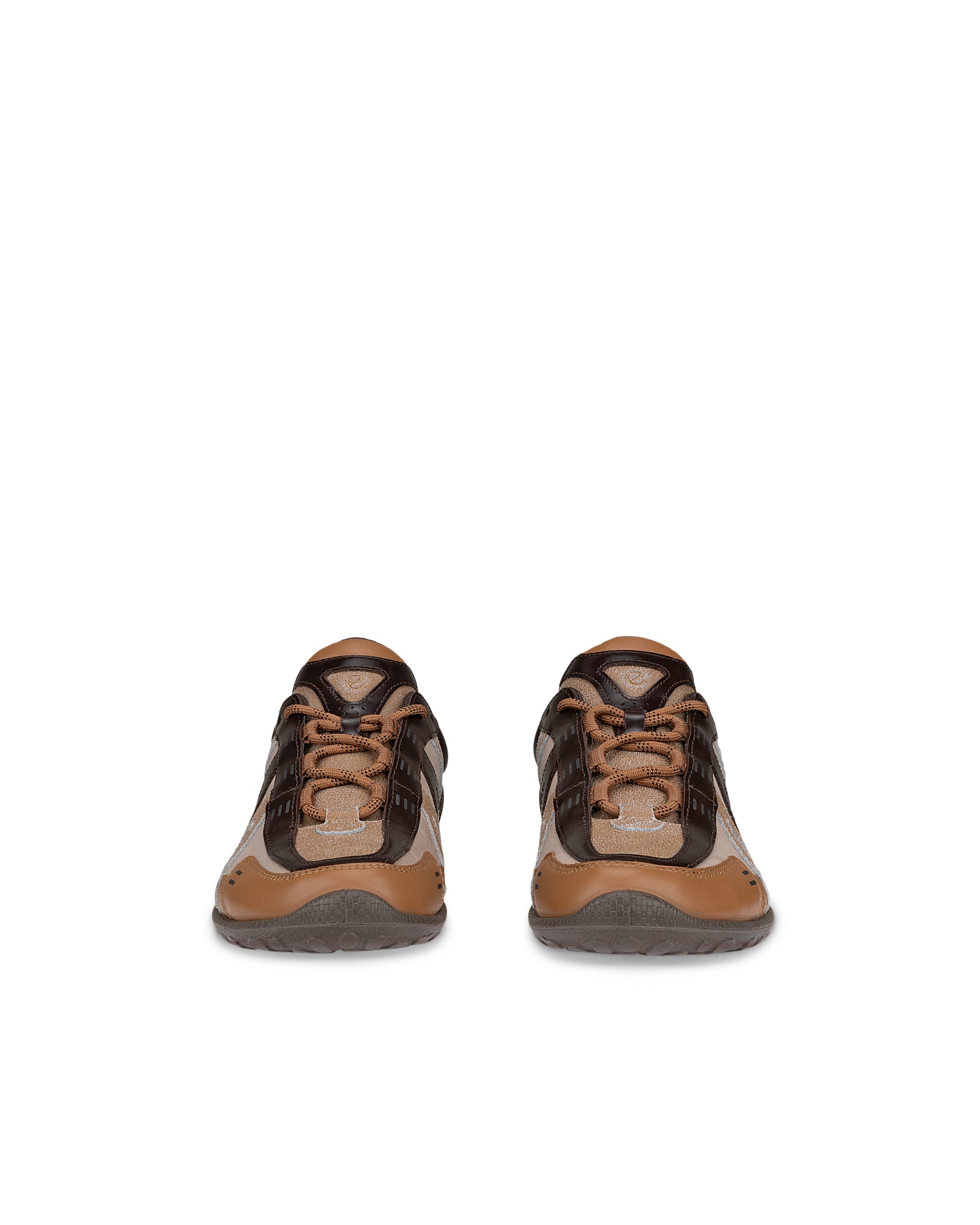 ECCO® BIOM Lite baskets de plein air en daim pour femme - Marron - Front pair