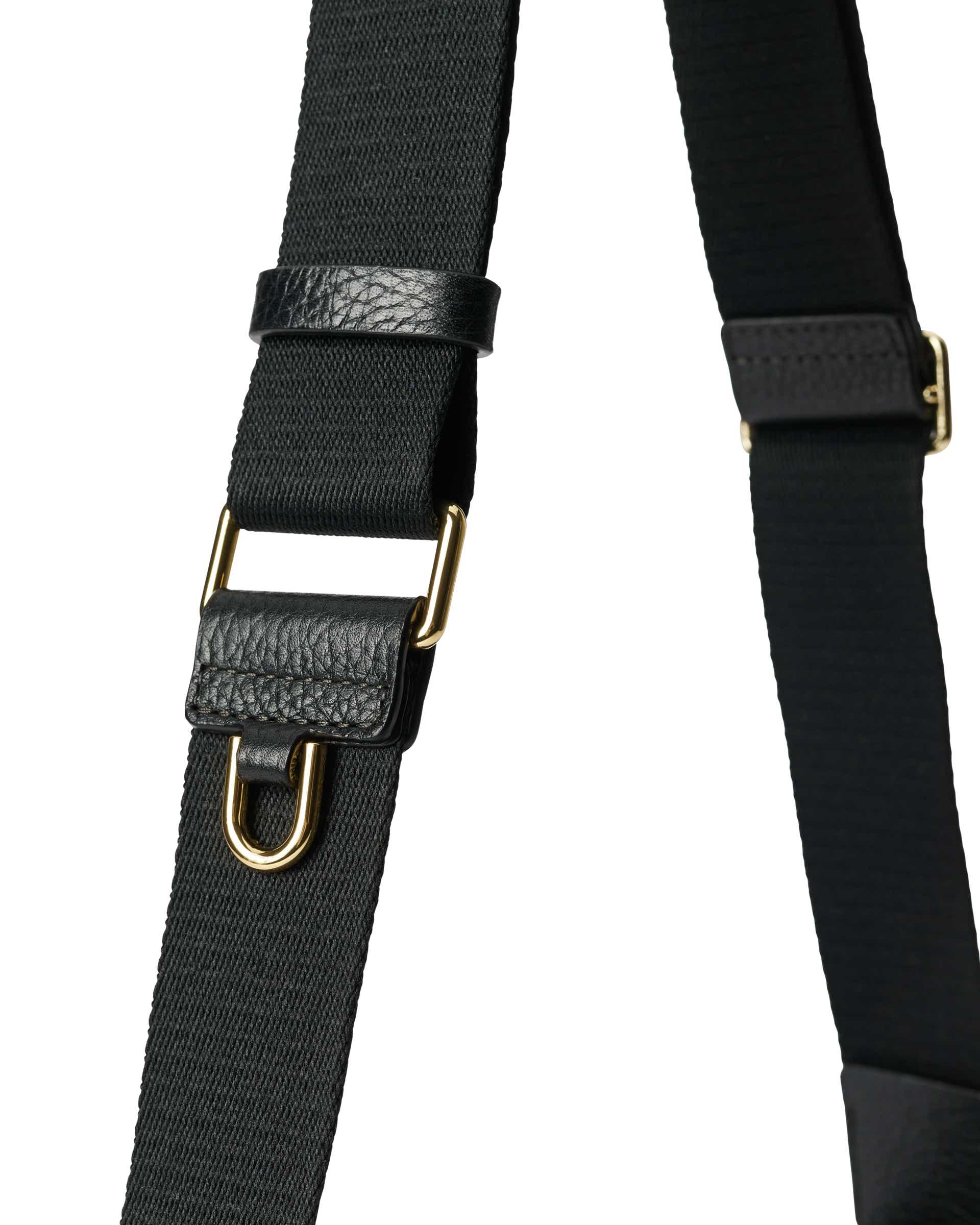 ECCO Saddle Pebbled レザーショルダーバッグ - ブラック - Detail-1